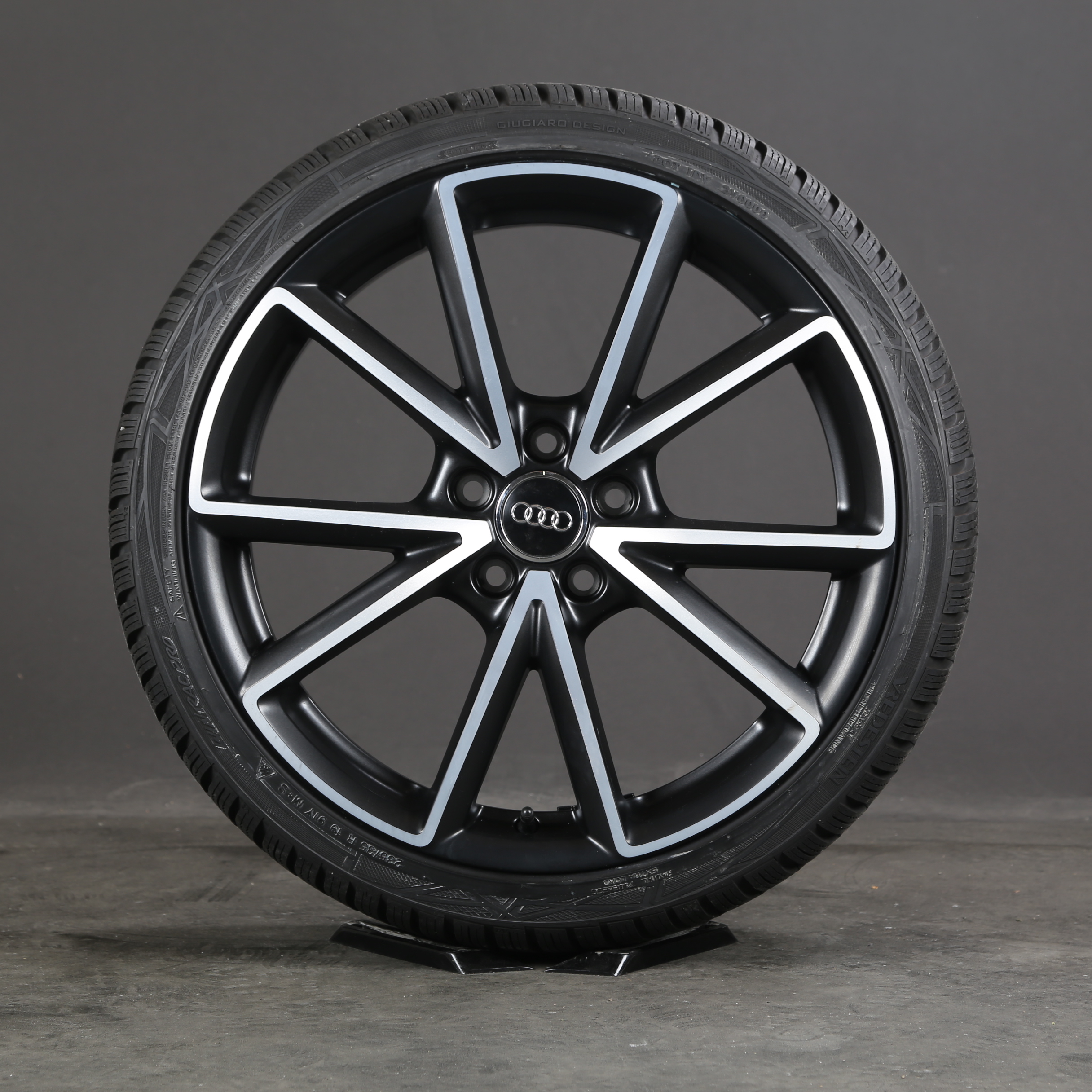 19 pouces roues d'hiver d'origine Audi A3 S3 RS3 8V 8V0601025AT pneus d'hiver
