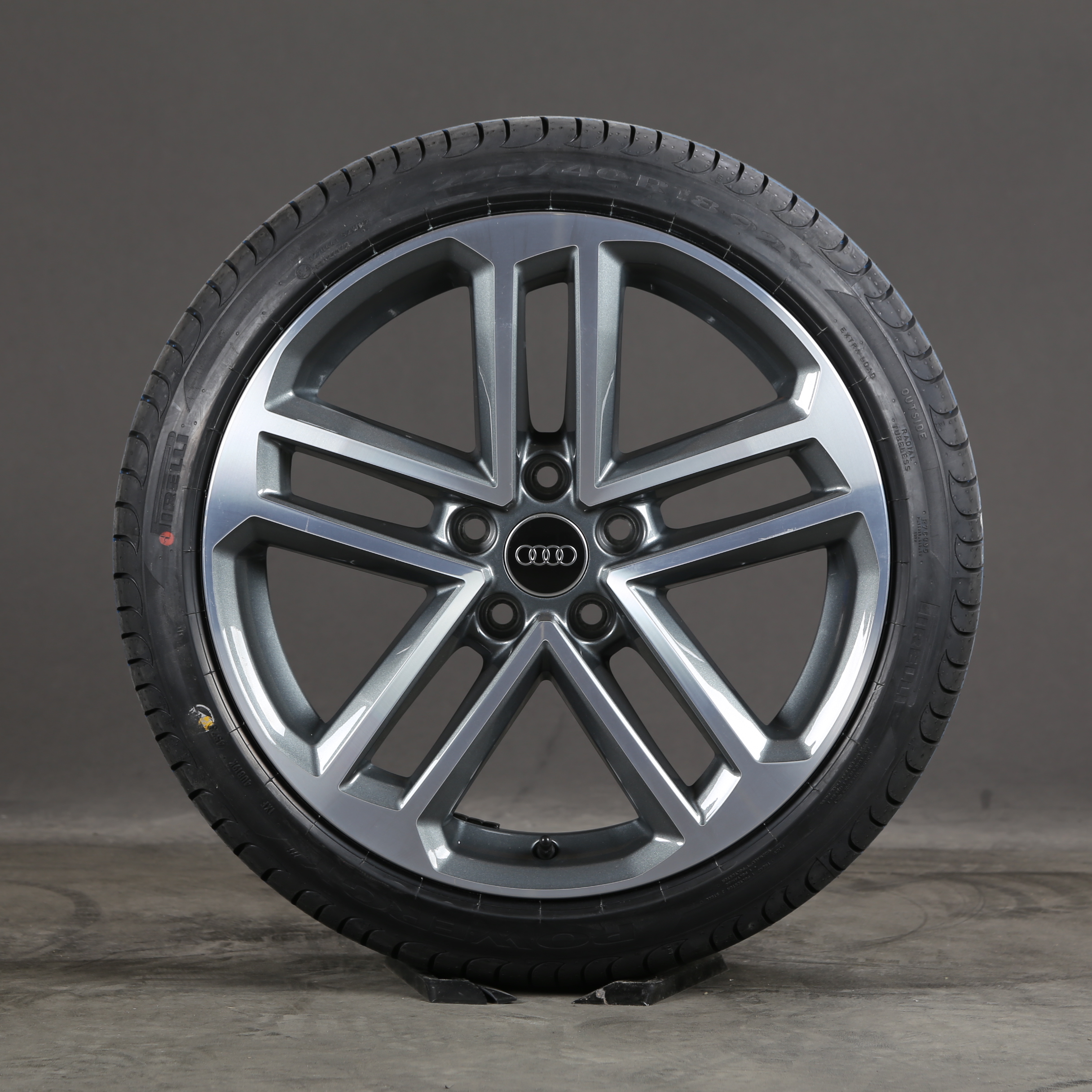 18 pouces roues d'été d'origine Audi A3 S3 8V S-Line 8V0601025DG pneus d'été