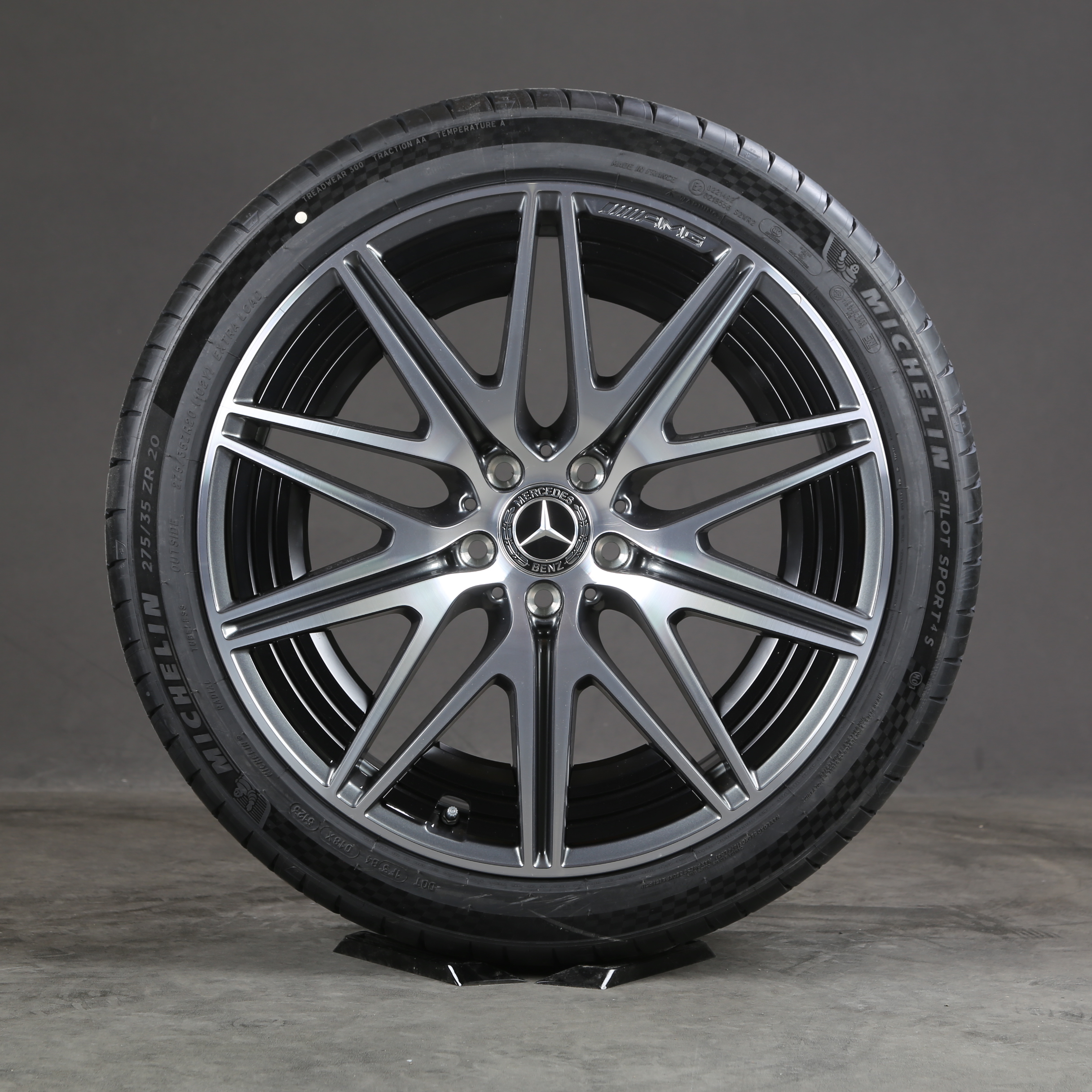 20 pouces roues d'été d'origine Mercedes AMG C63 S E Performance W206 A2064013000
