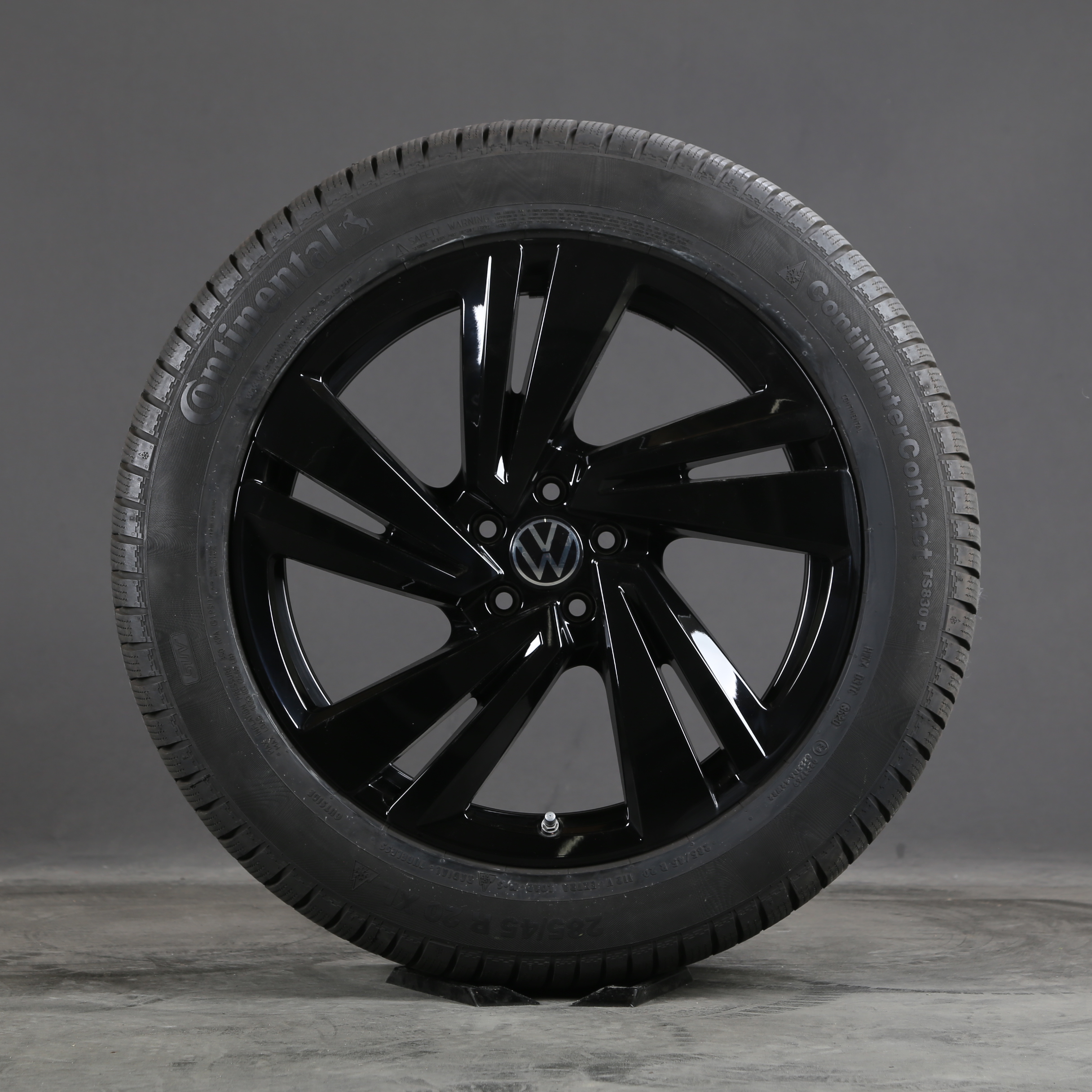 20 inch original VW Touareg III CR7 Nevada winter wheels 760601025AA winter tires