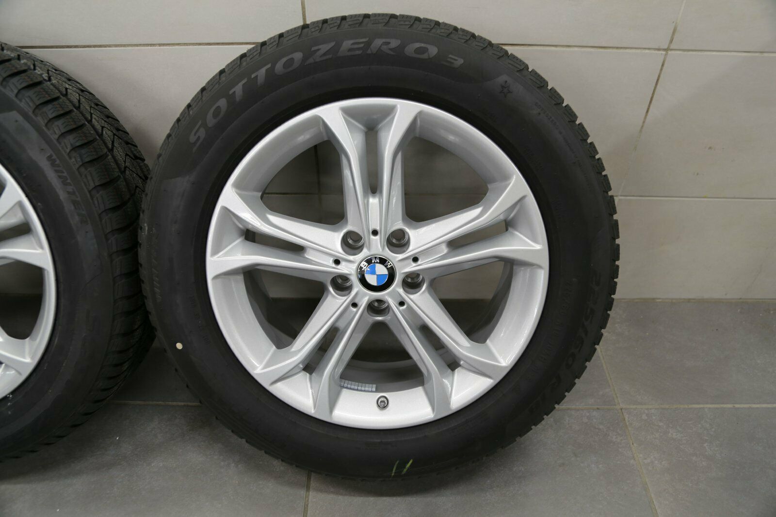 18 tommer BMW X3 G01 X4 G02 aluminiumsfælge 6876918 originale vinterhjul styling 688
