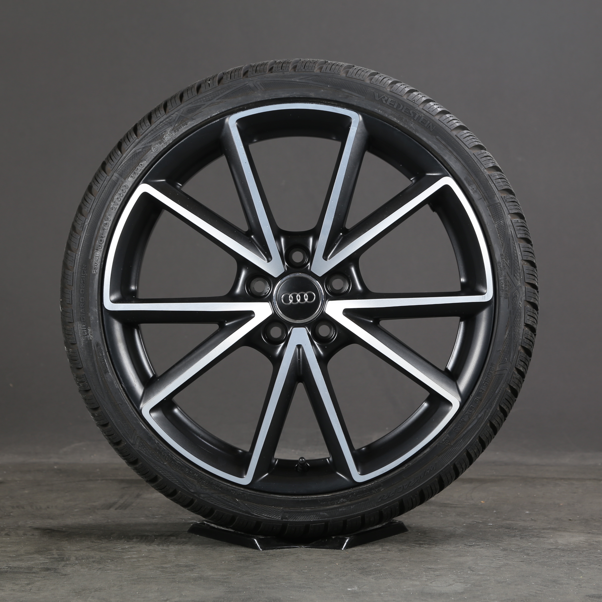 19 pouces roues d'hiver d'origine Audi A3 S3 RS3 8V 8V0601025AT pneus d'hiver