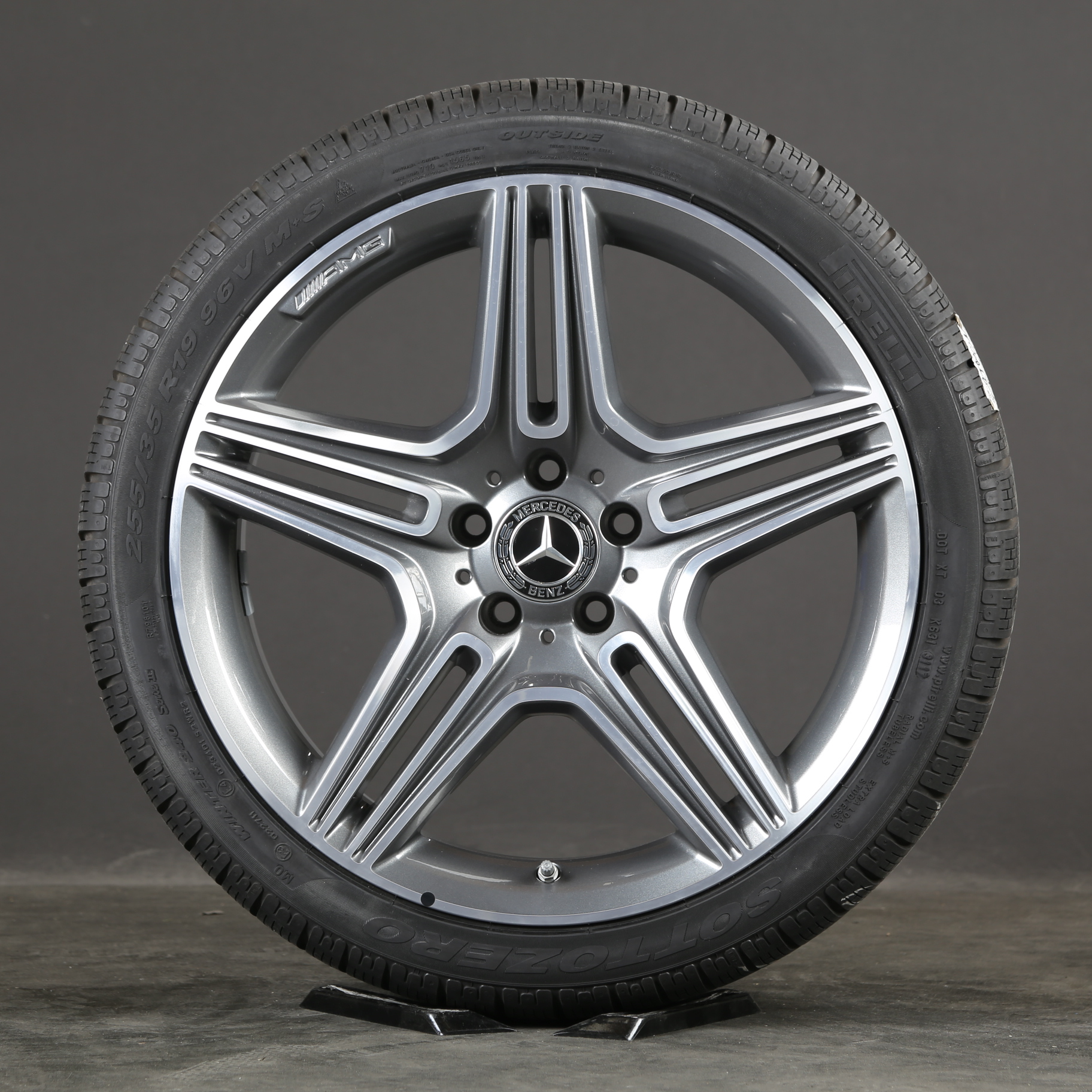 Ersatzteil-Reifen für Mercedes SL 65 (EVA-Reifen vorne)