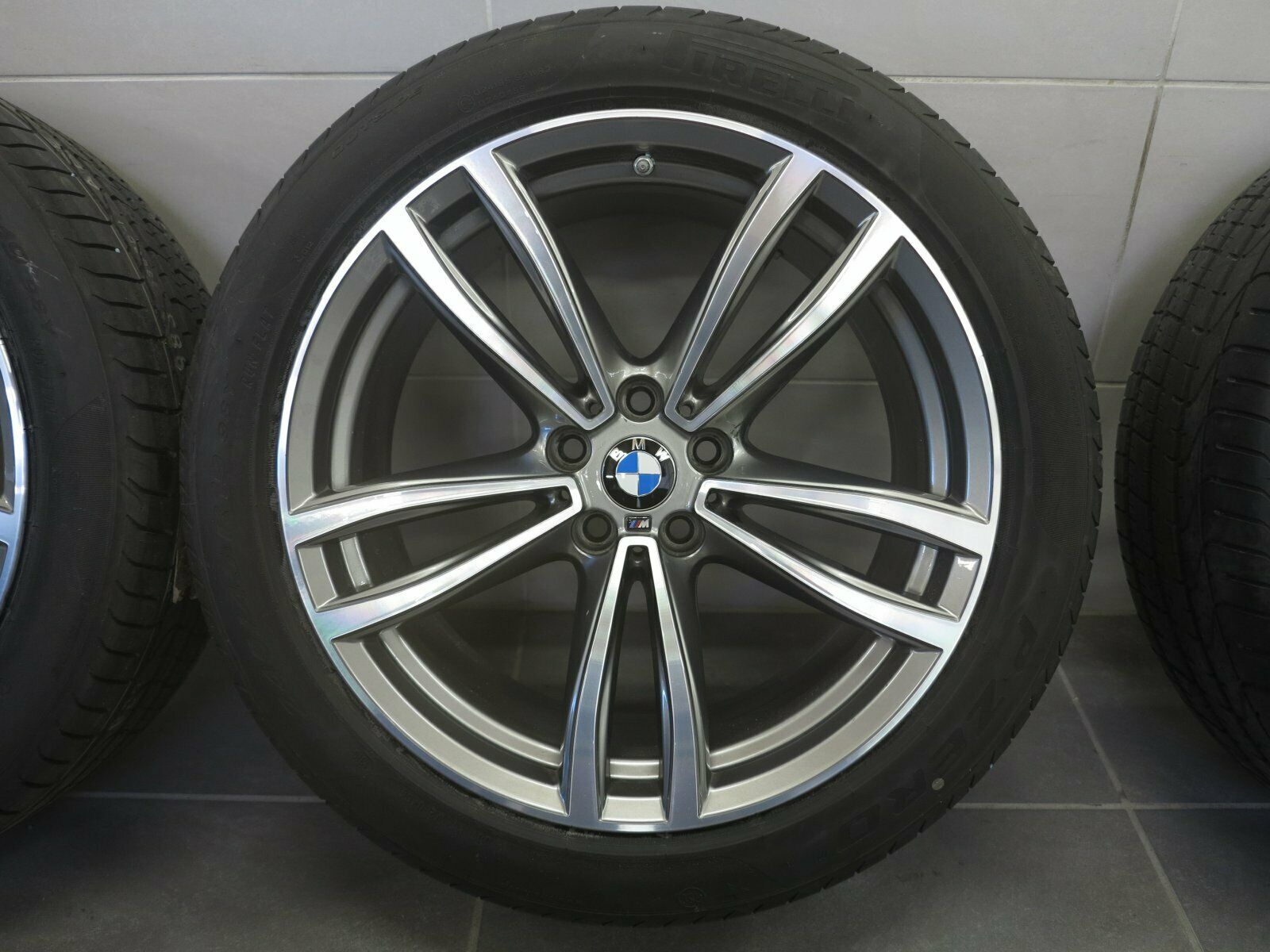 19 pouces roues d'été d'origine BMW Série 7 G11 G12 Série 6 GT G32 M647 Jantes en aluminium 7850579