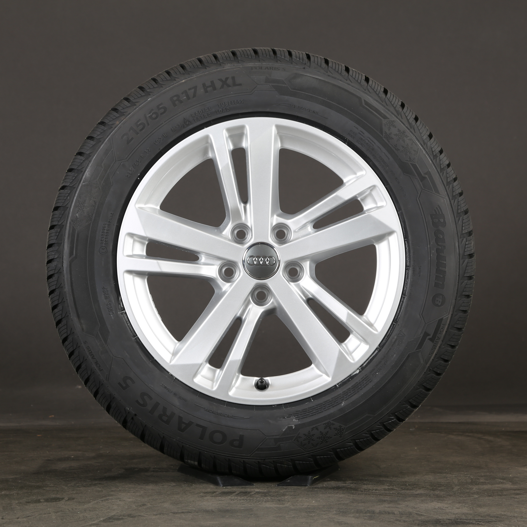 17 pouces roues d'hiver d'origine Audi Q3 SQ3 F3 83A601025F pneus d'hiver