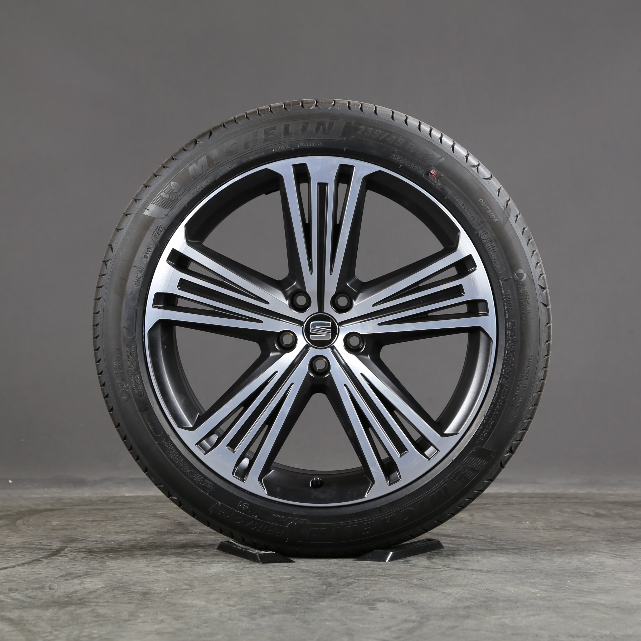 Neumáticos de verano Seat Tarraco Supreme 5FJ601025B originales de 20 pulgadas