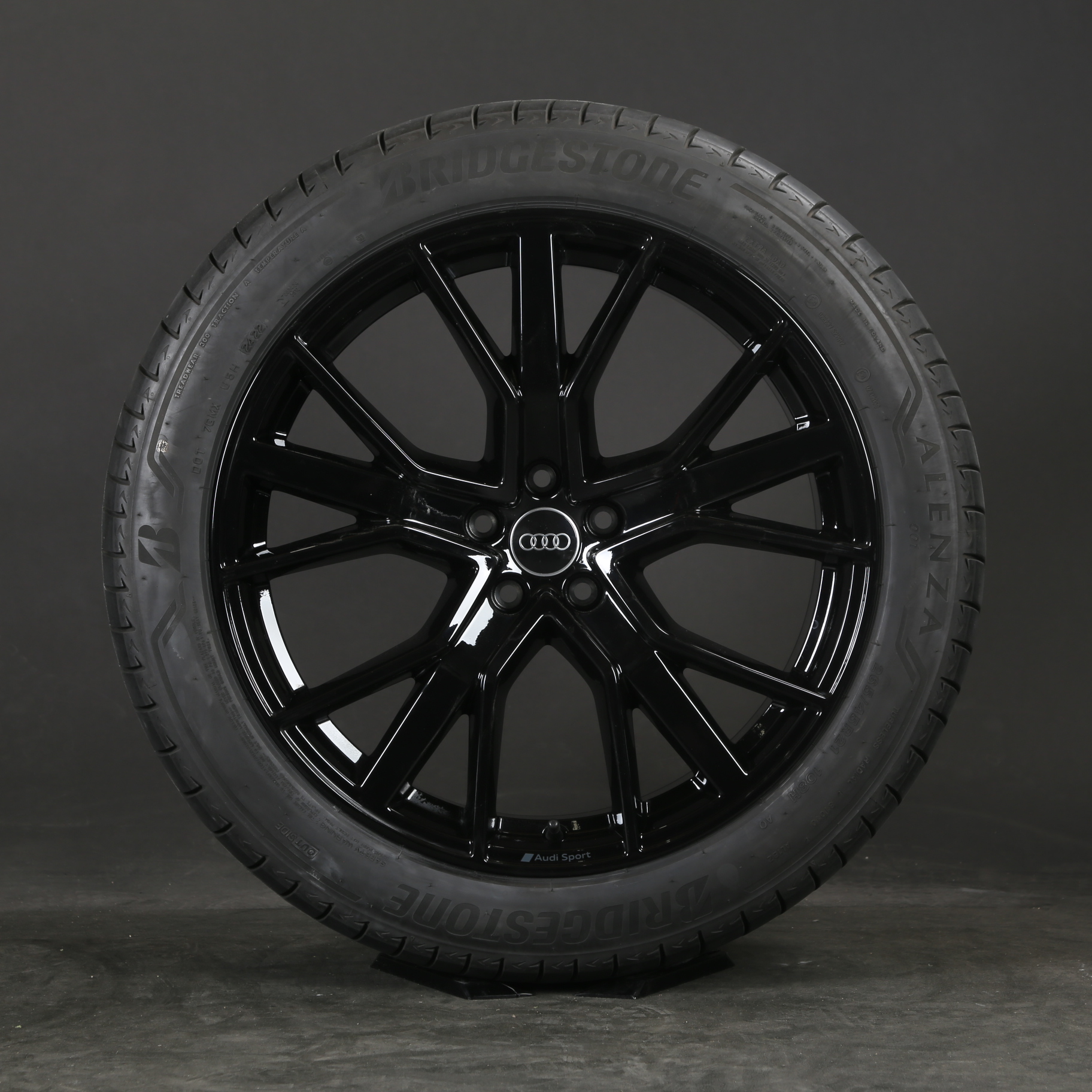 21 inch original Audi e-tron Q8 etron summer wheels GE 4KE601025AJ summer tires