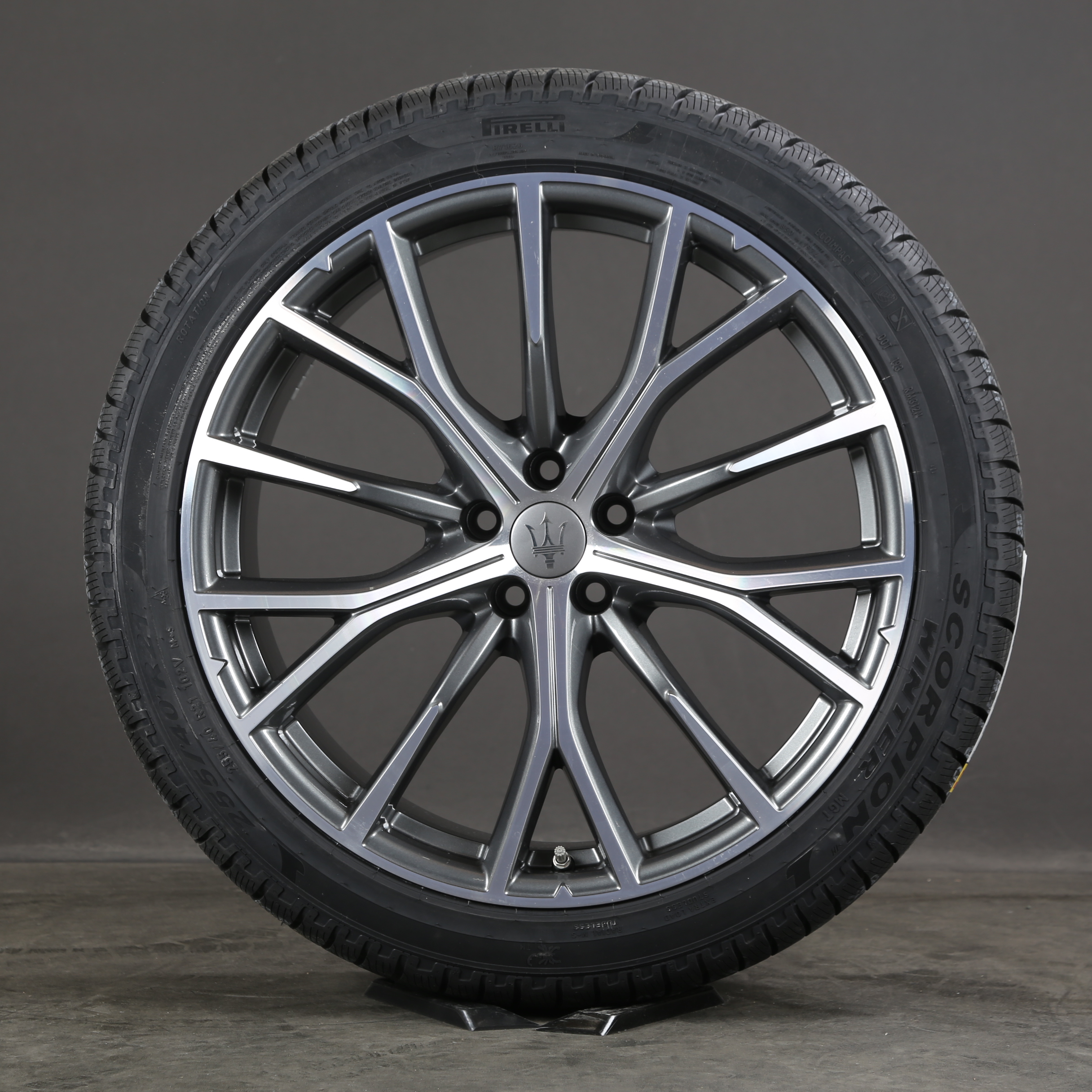 21 pouces roues d'hiver originales Maserati Grecale 670171185 pneus d'hiver