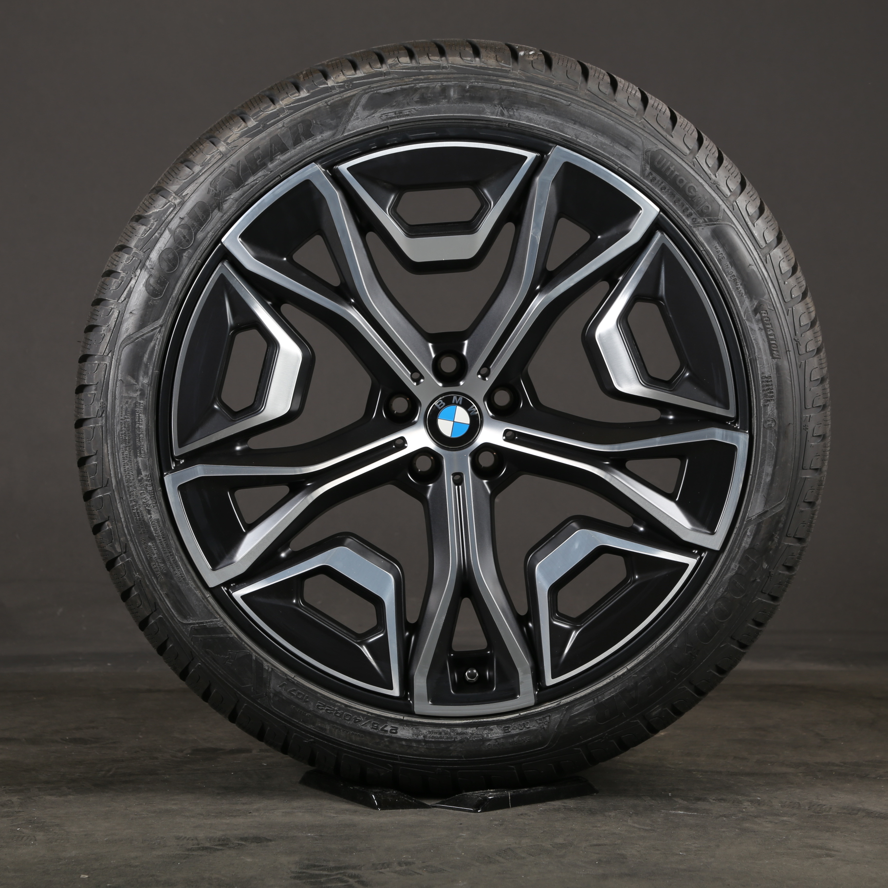 Vinterhjul Original 22-tommer BMW iX i20 Styling 1021 Frozen Midnight 36115A02659