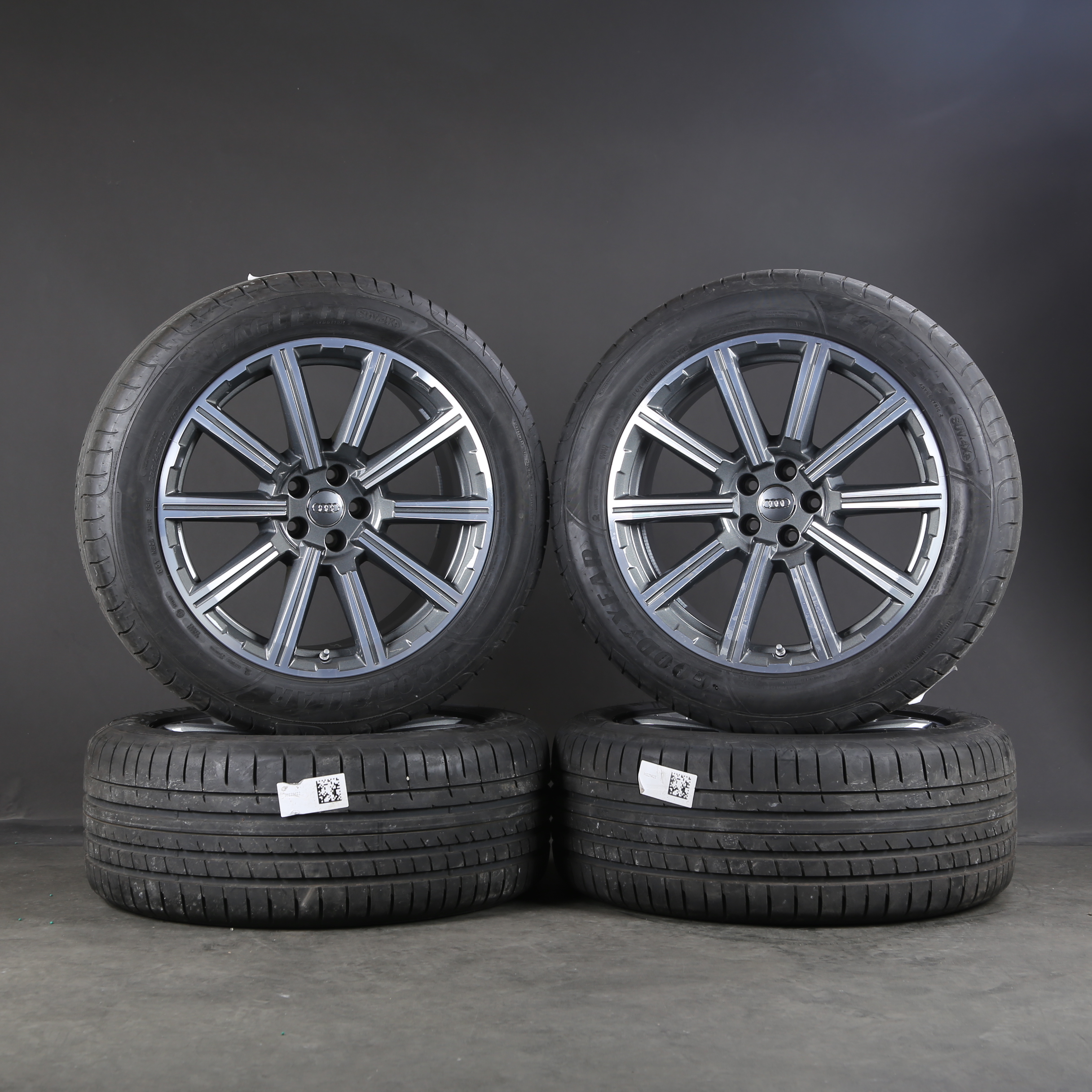 20 inch summer wheels original Audi Q7 SQ7 4M 4M0601025CJ summer tires