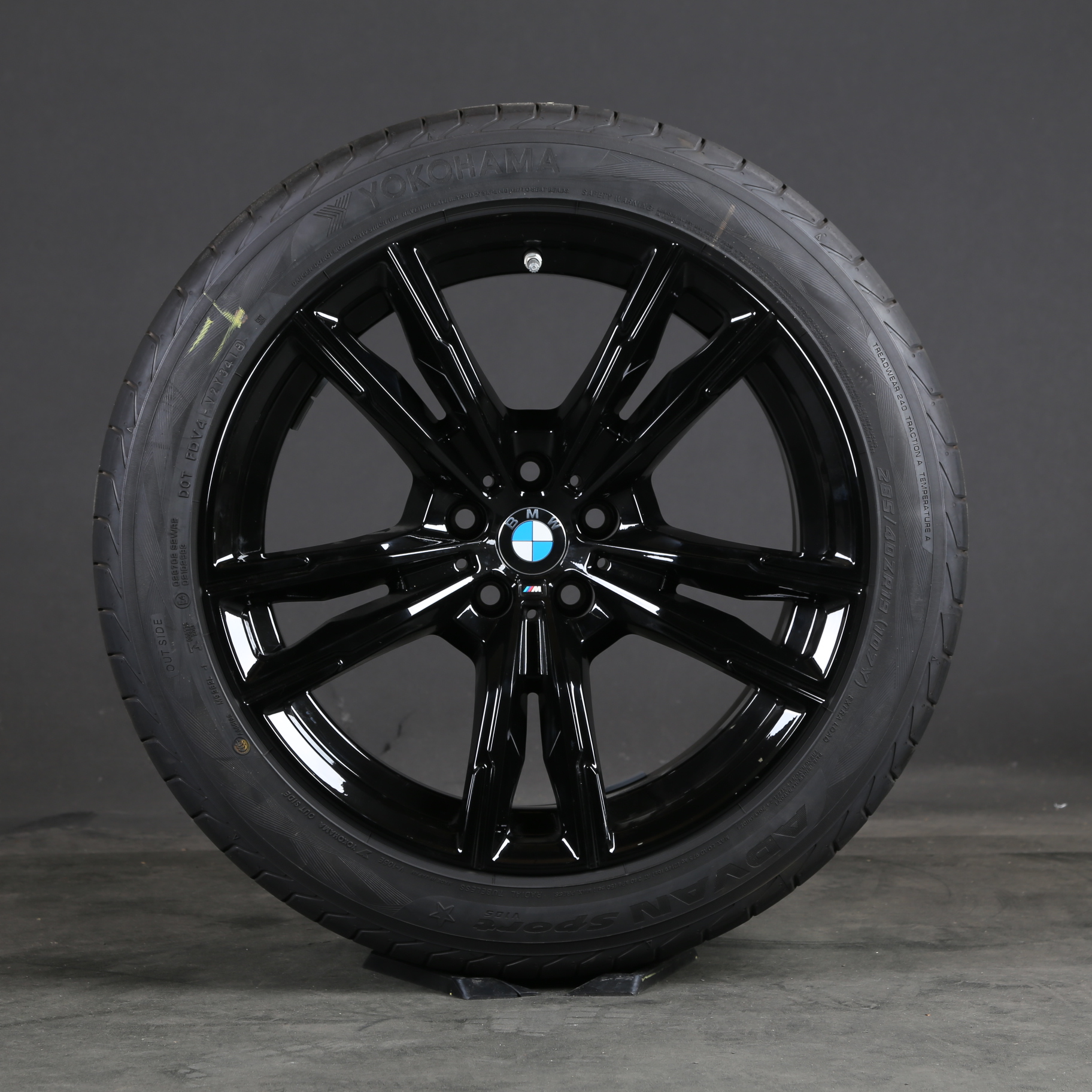 19 pouces roues d'été d'origine BMW M8 F92 F91 8089560 M812 812M pneus d'été