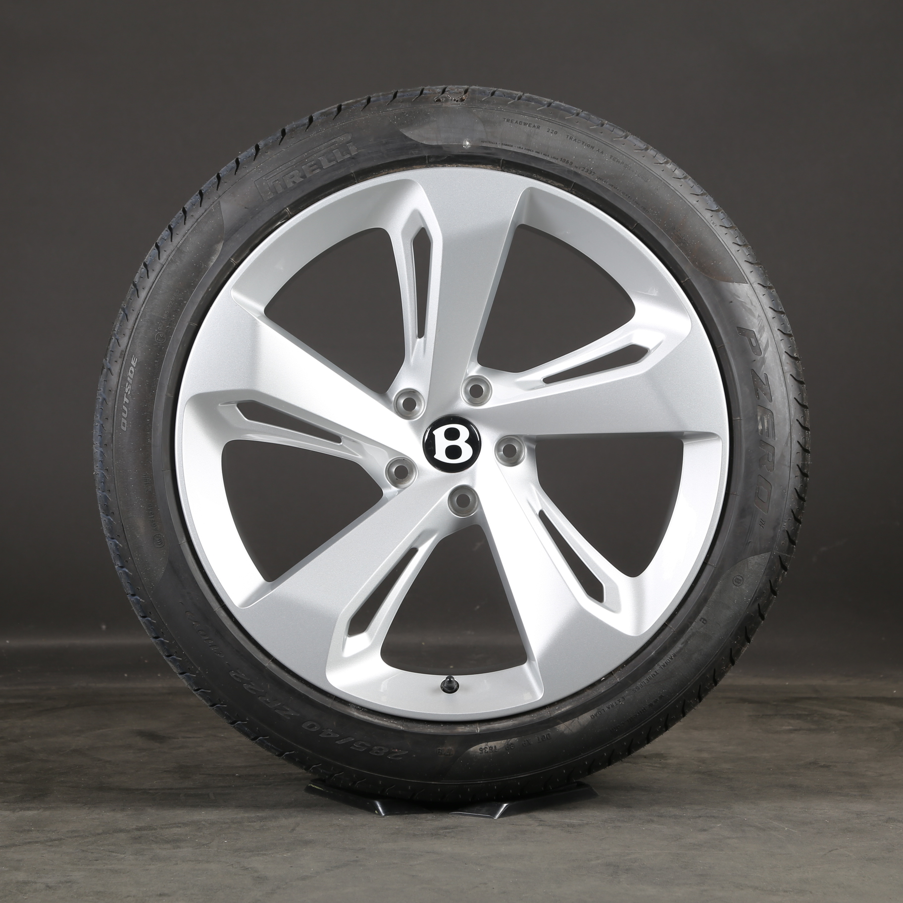 22 pouces roues d'été d'origine Bentley Bentayga 4V1 36A601025AT jantes