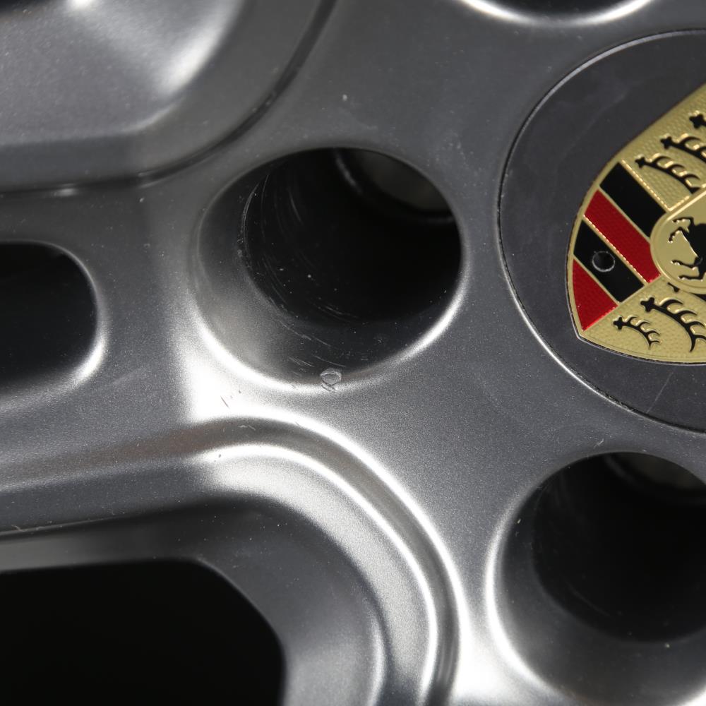 20 pouces roues d'hiver d'origine Porsche Macan II 95B RS Spyder 95B601025DG