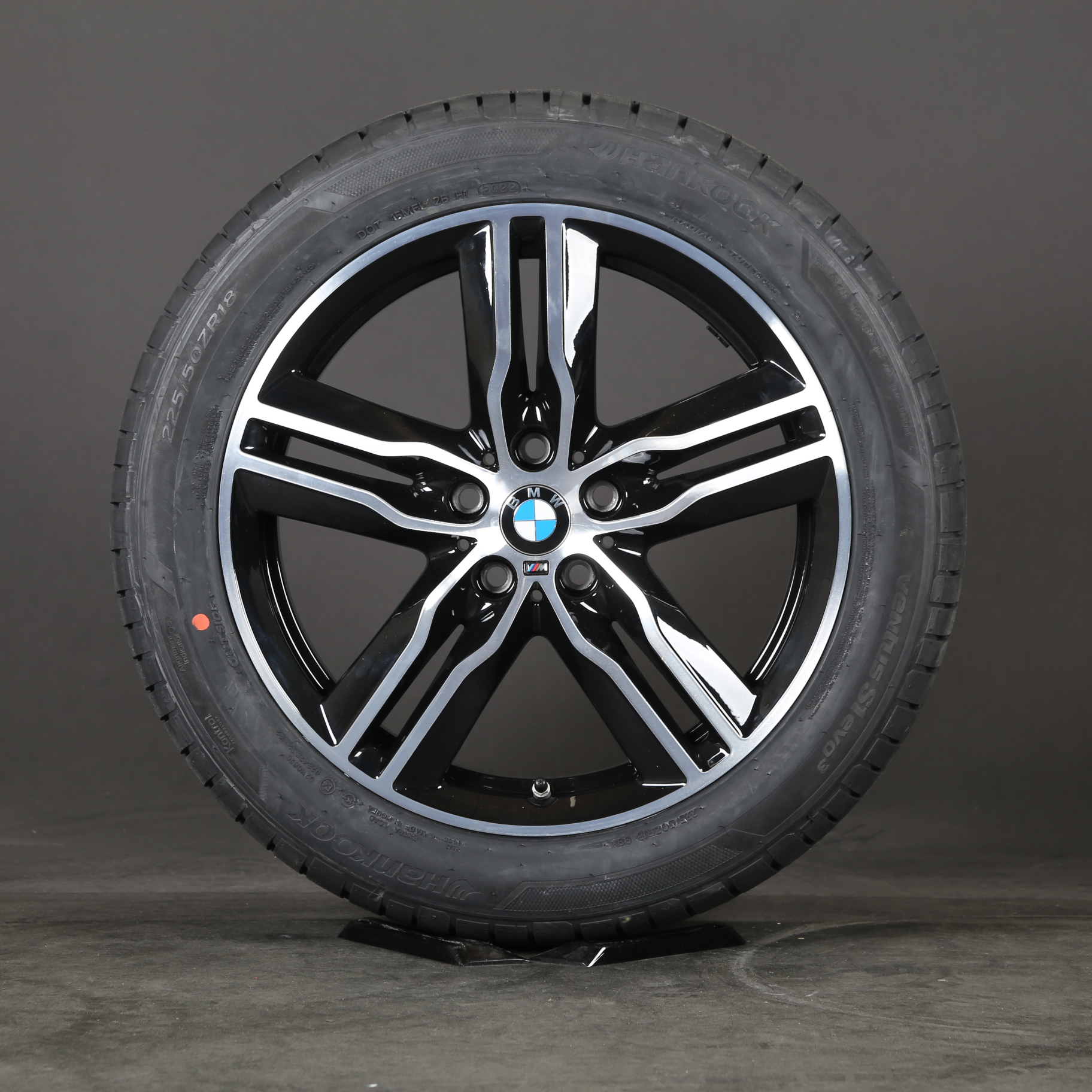 18 inch zomerwielen origineel BMW X1 F48 X2 F39 Styling M570 7850456