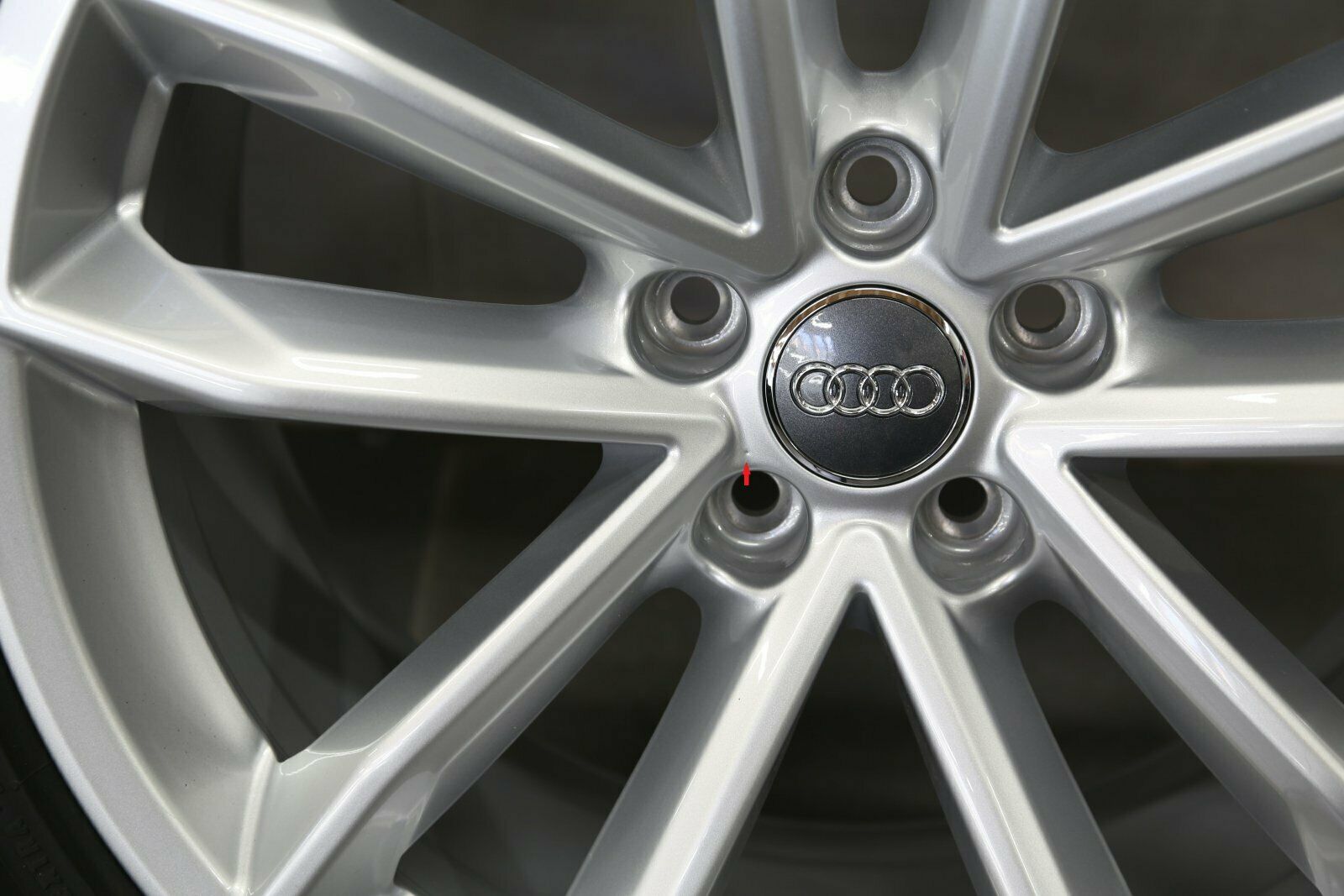 Audi A5 S5 8W F5 originale 19 pouces roues d'hiver Cavo Jantes 8W0601025DG Jantes en aluminium
