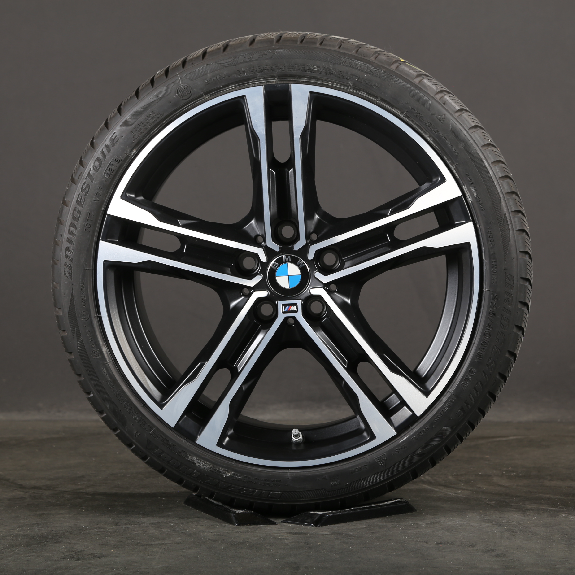 18 pouces roues d'hiver original BMW Série 1 F40 Série 2 F44 8092352 M819 pneus d'hiver