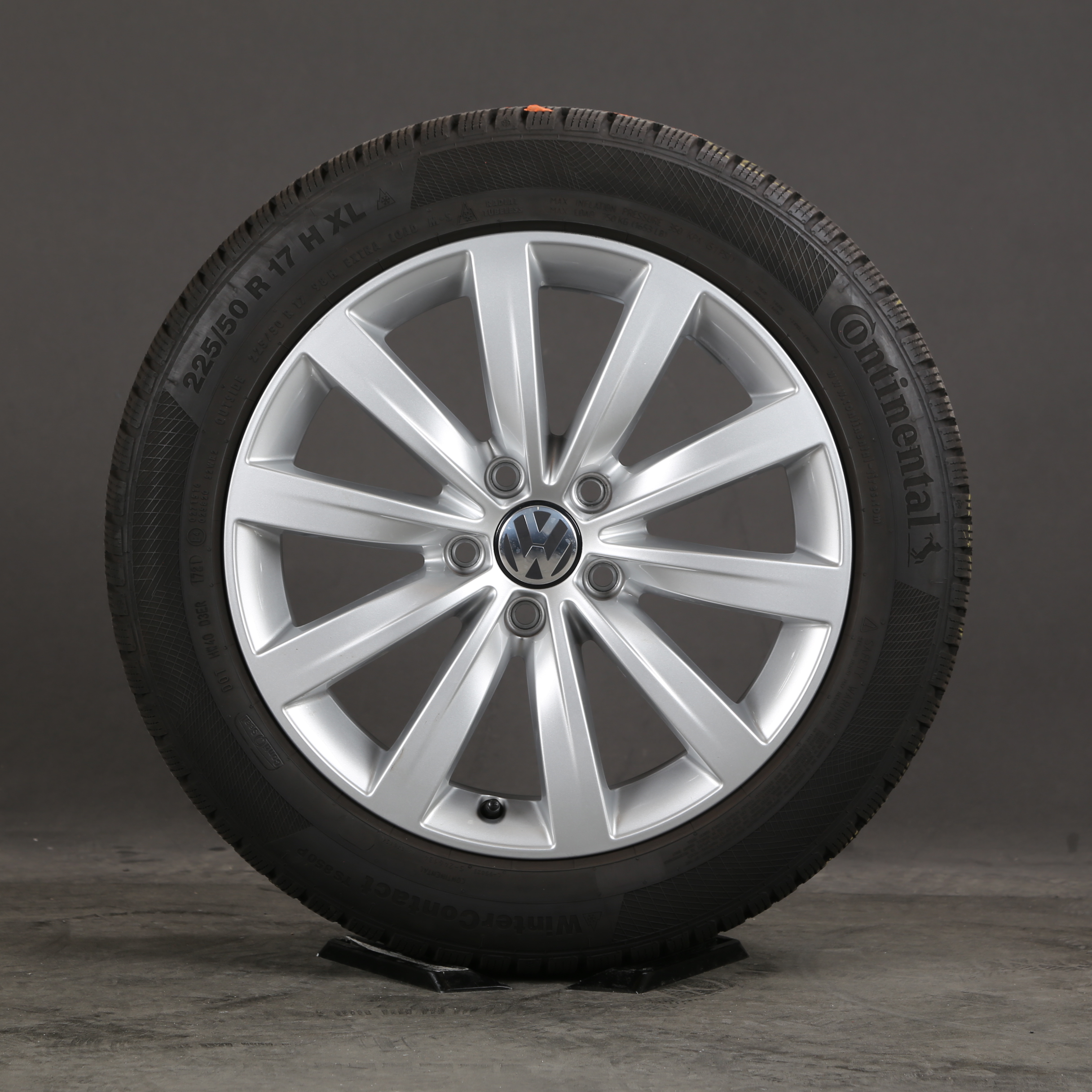 17 pouces roues d'hiver d'origine VW Sharan 7N Sydney 7N0601025C pneus d'hiver