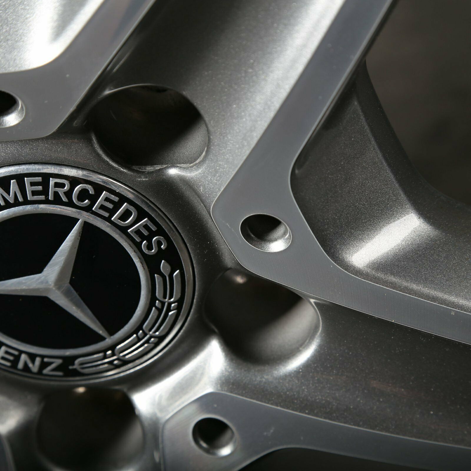 18 tommer Mercedes C-Klasse AMG W205 S205 vinterhjul alufælge A2054011100