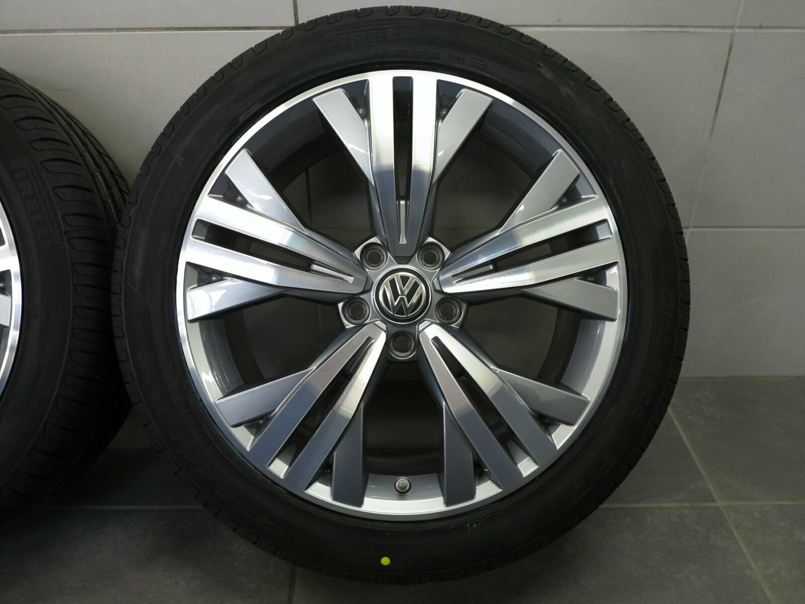 VW Beetle 16 5C DISC jantes pneus été 18 pouces roues 5C0601025H