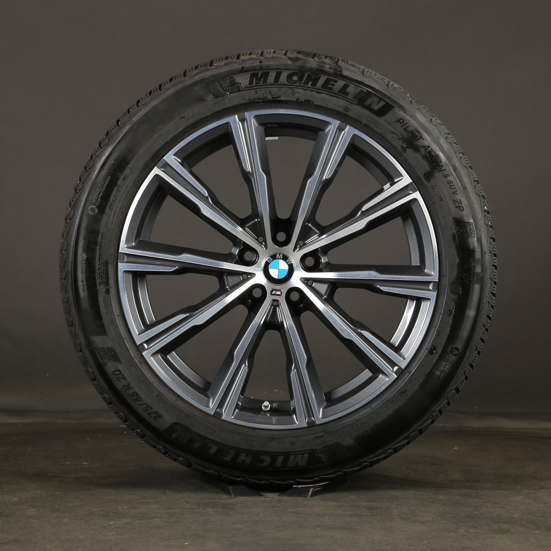 20 inch winter wheels original BMW X5 X6 G05 G06 M740 8071996 winter tires