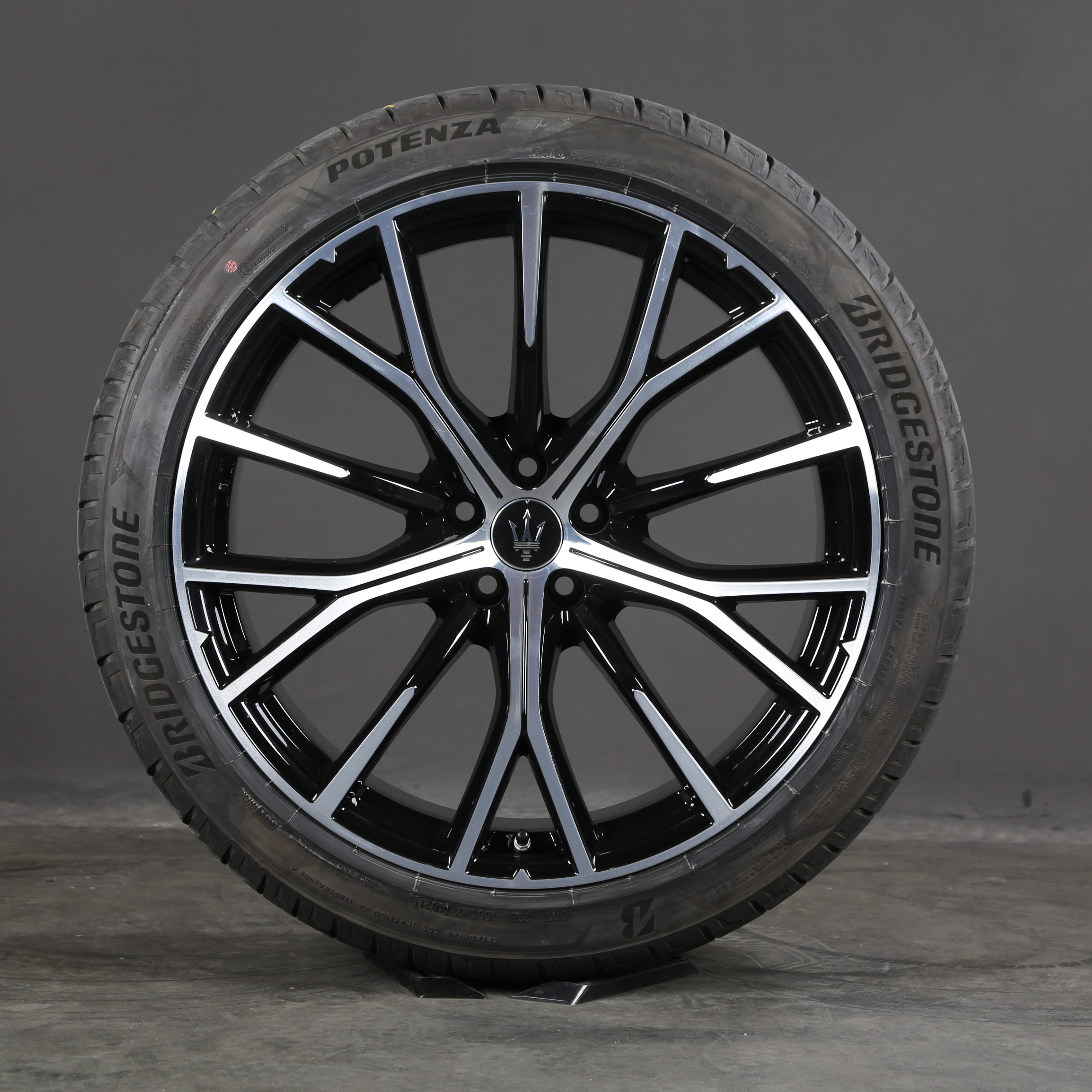 21 inch summer wheels original Maserati Grecale 670171185 Summer tires