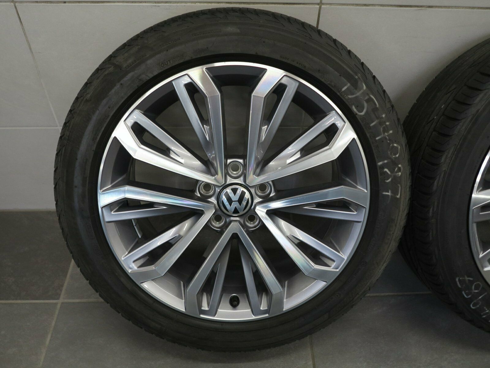 18 pouces roues d'été d'origine VW T-Roc A11 Montego Bay 2GA601025E jantes en aluminium