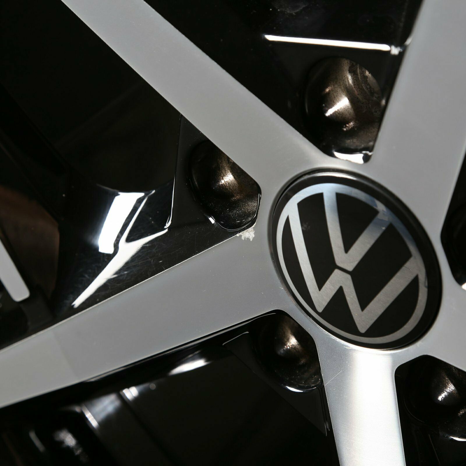 Originele 18 inch Dallas velgen VW Golf 8 VIII 5H0601025G Zomerwielen