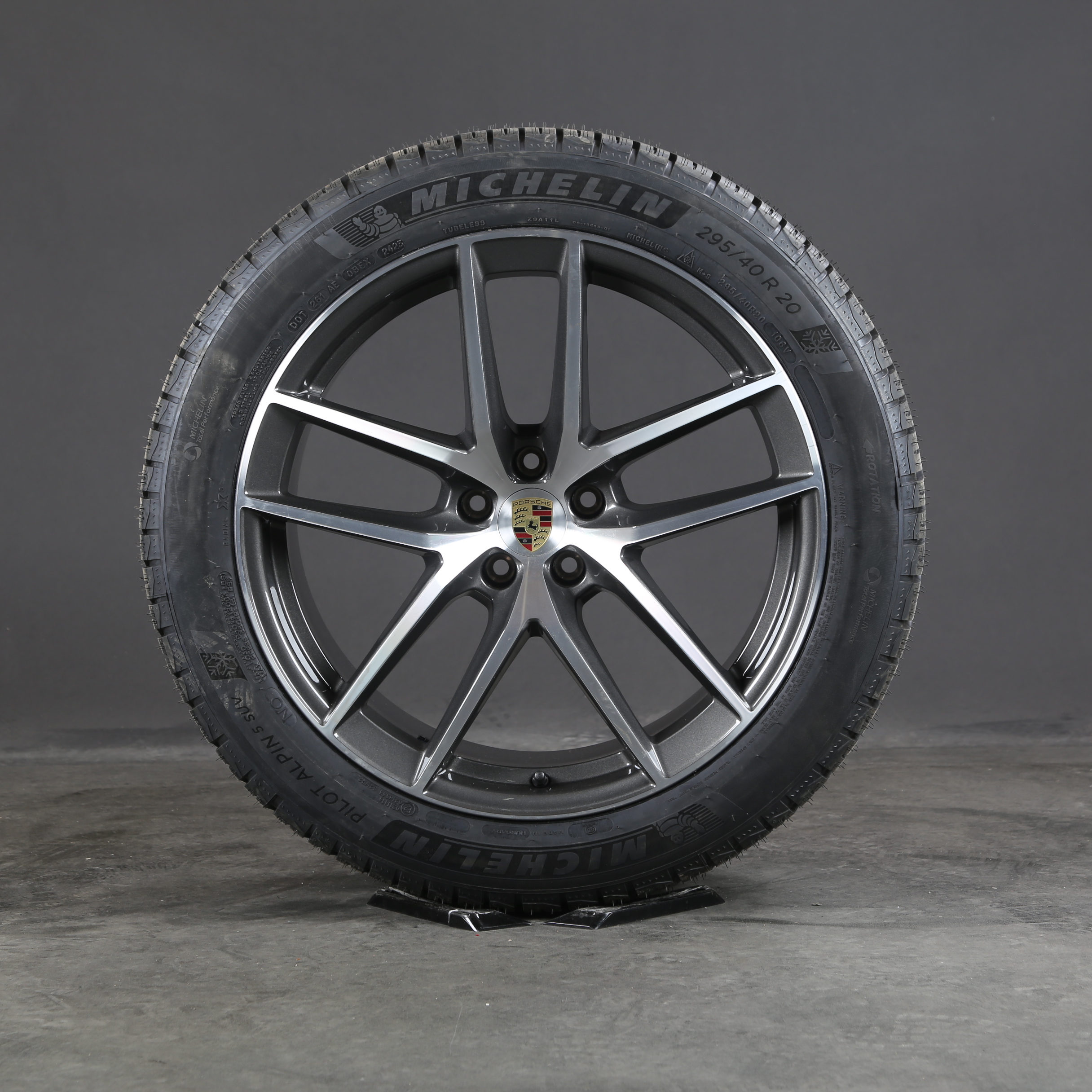 Original 20-inch Porsche Macan II III 95B winter wheels 95B601025EJ winter tires