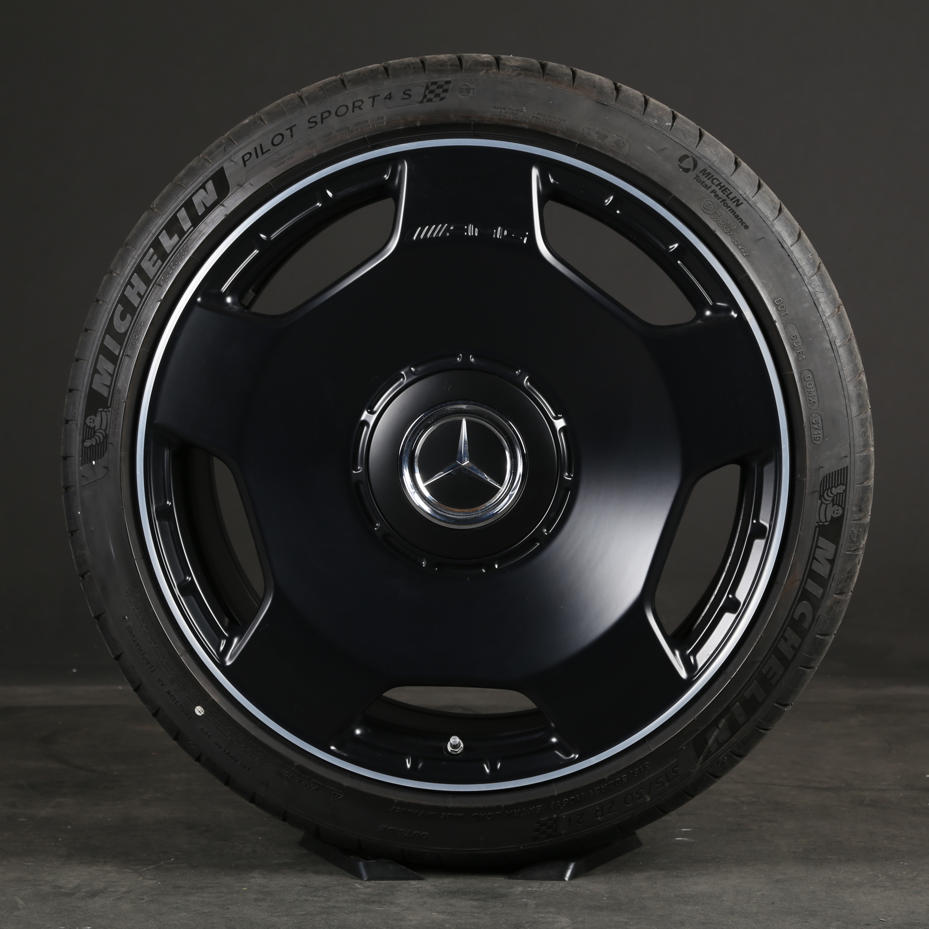 21 pouces roues d'été d'origine Mercedes AMG GT 43 53 63 4-portes X290 A2904011400