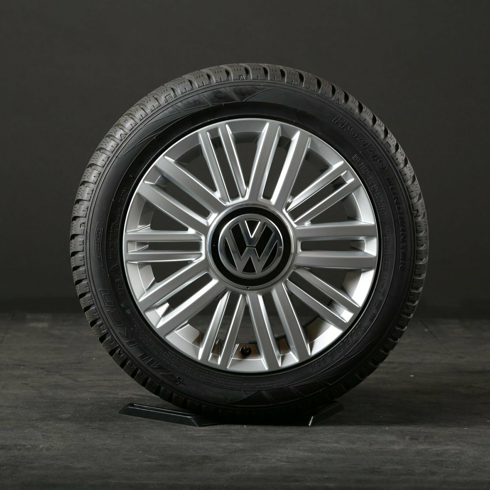 15 pouces originales VW Up 1S roues d'hiver Fortaleza 1S0601025AR jantes en aluminium