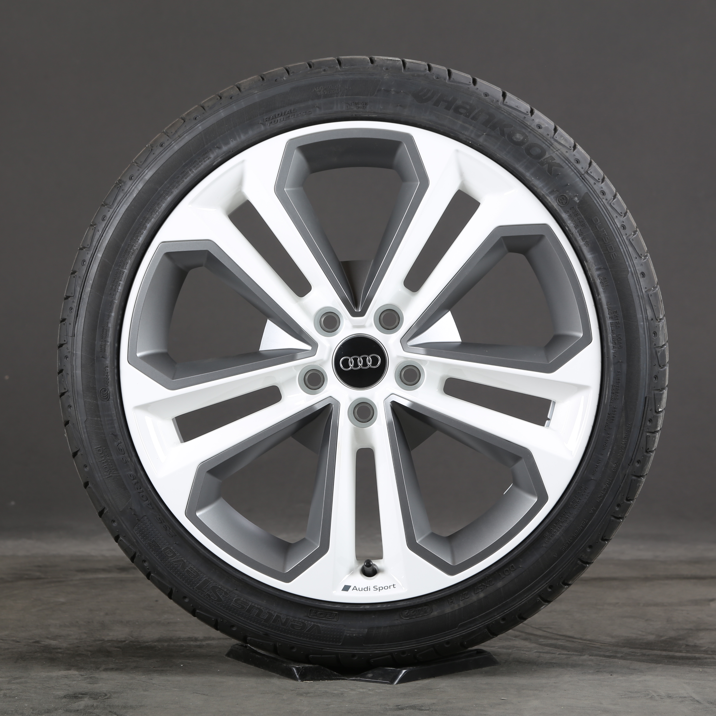 19 pouces roues d'été d'origine Audi Q2 SQ2 GA 81A601025AF pneus d'été