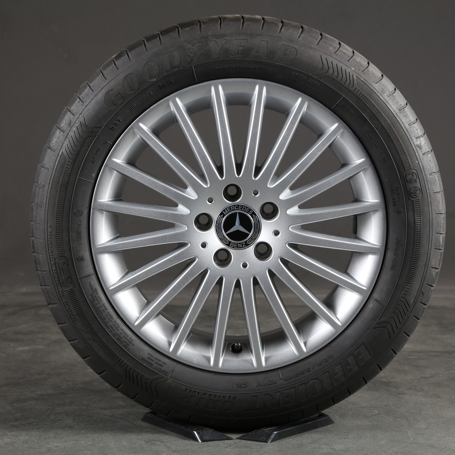Mercedes Clase V 639 llantas de 18 pulgadas neumáticos verano ruedas