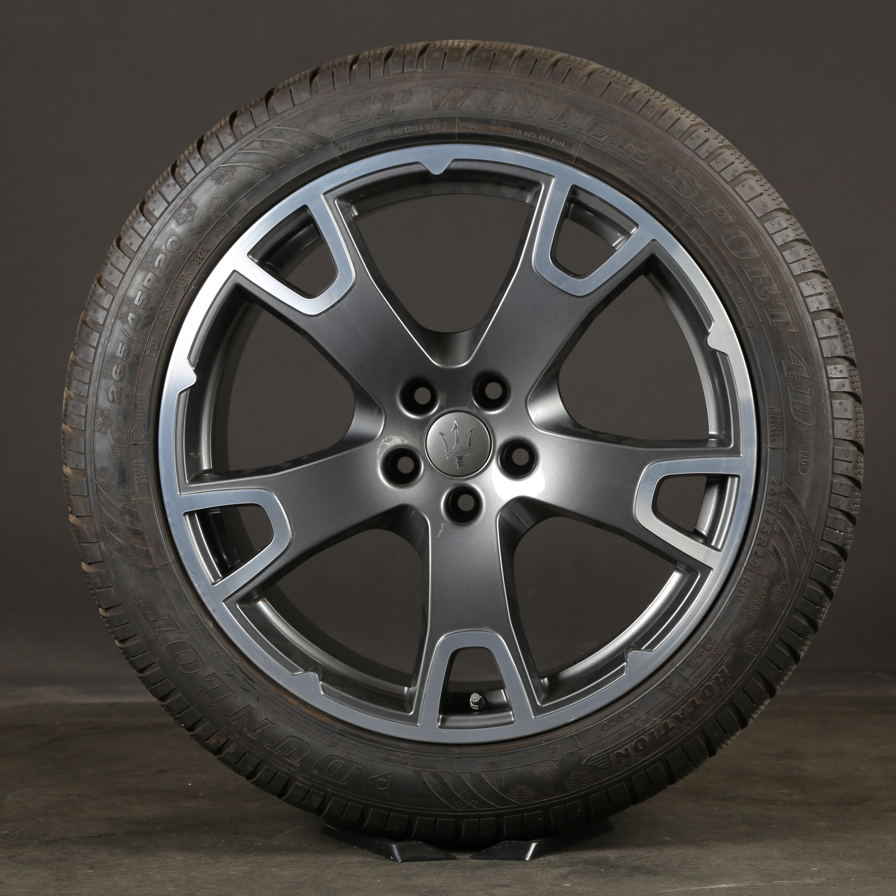 Llantas de invierno de 20 pulgadas originales Maserati Levante M161 Nereo 670044701 Neumáticos de invierno