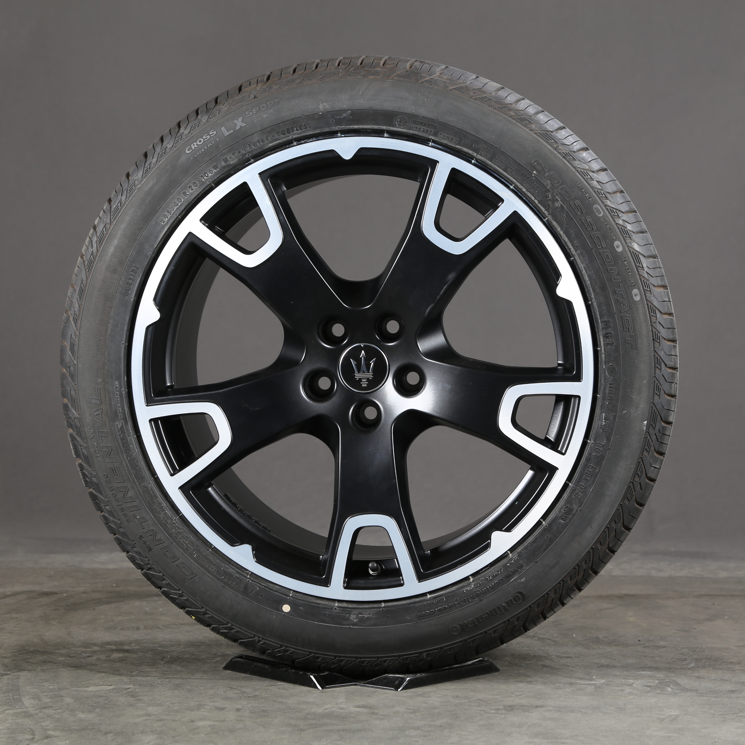 20 inch summer wheels original Maserati Levante M161 Nereo rims 670044701 708