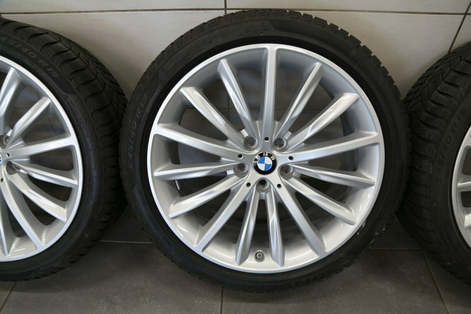 19 inch winterwielen origineel BMW 5 serie G30 G31 633 6863419 winterbanden velgen