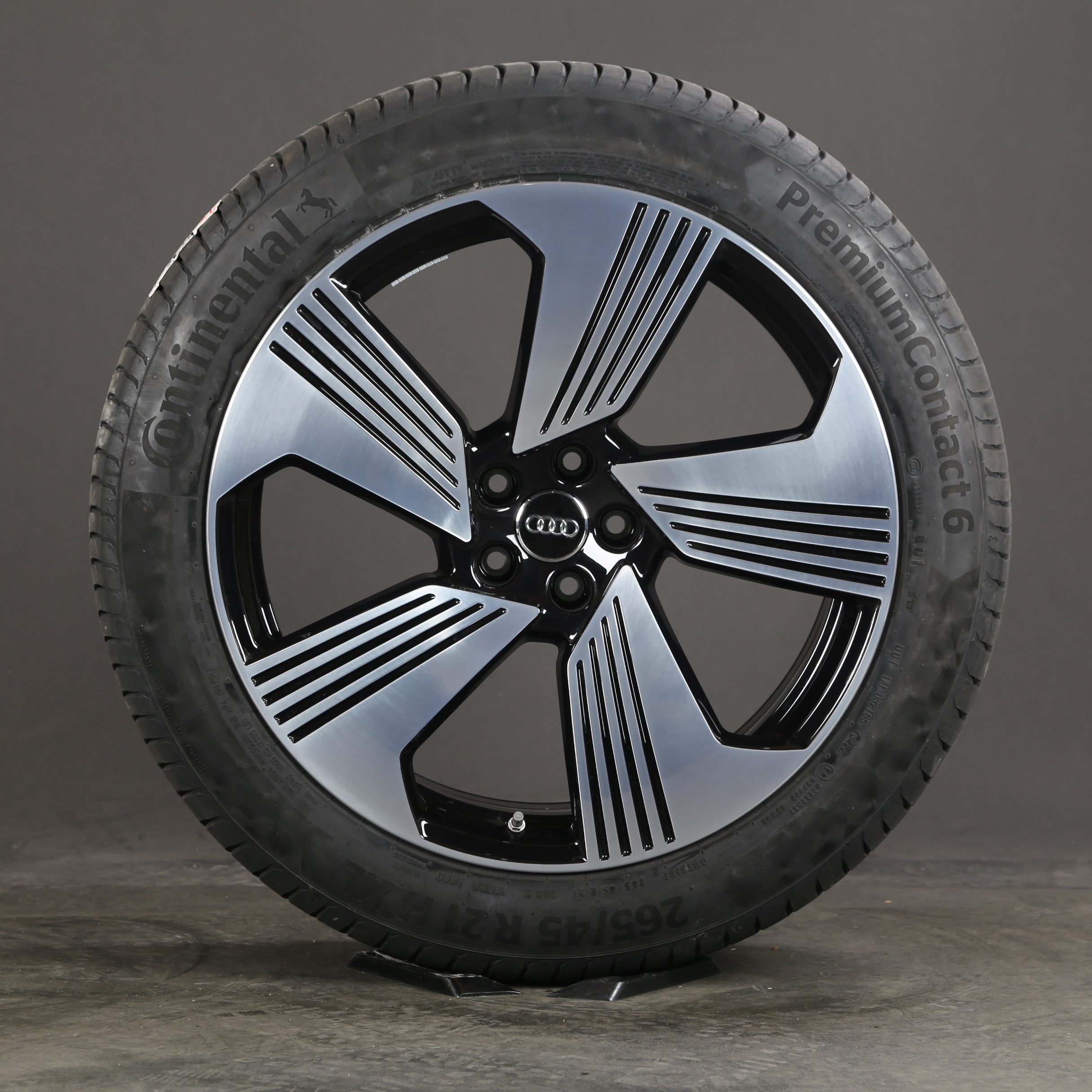 21 inch summer wheels Audi e-tron GE Q8 e-tron 4KE601025AC summer tires
