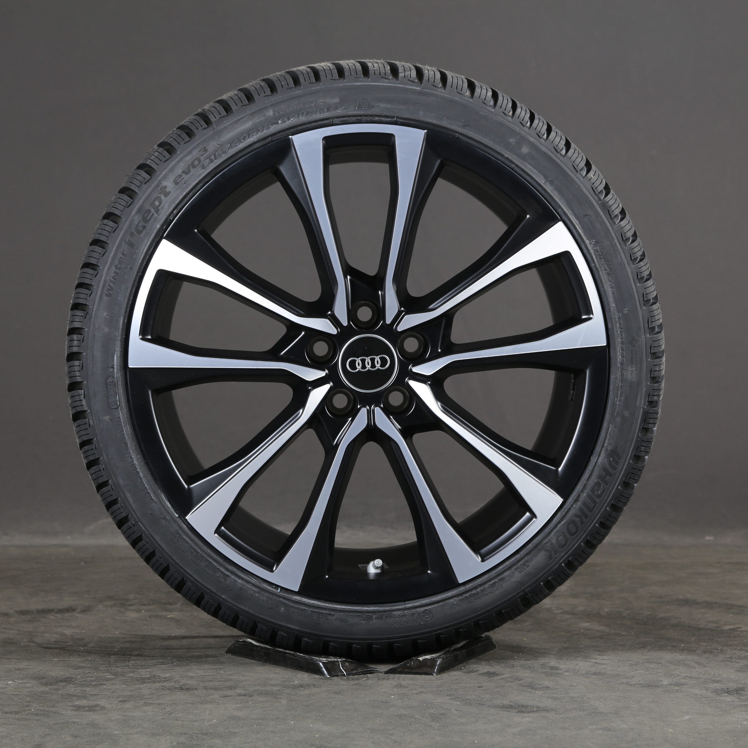 18 pouces roues d'hiver d'origine Audi A1 GB 82A071498 Pilleus pneus d'hiver