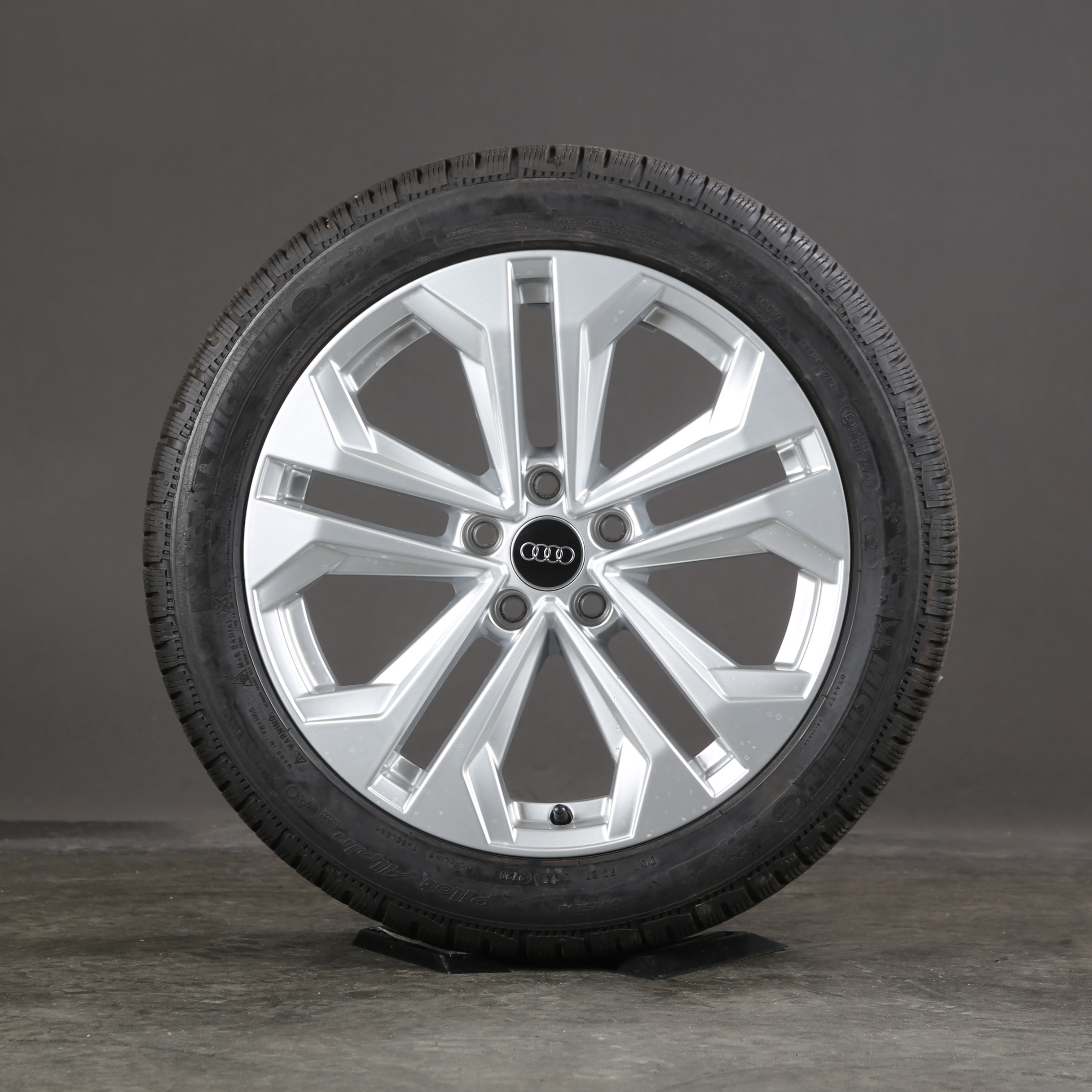 18-inch original winter wheels Audi A4 Allroad B9 8WH 8W9601025L Winter tires