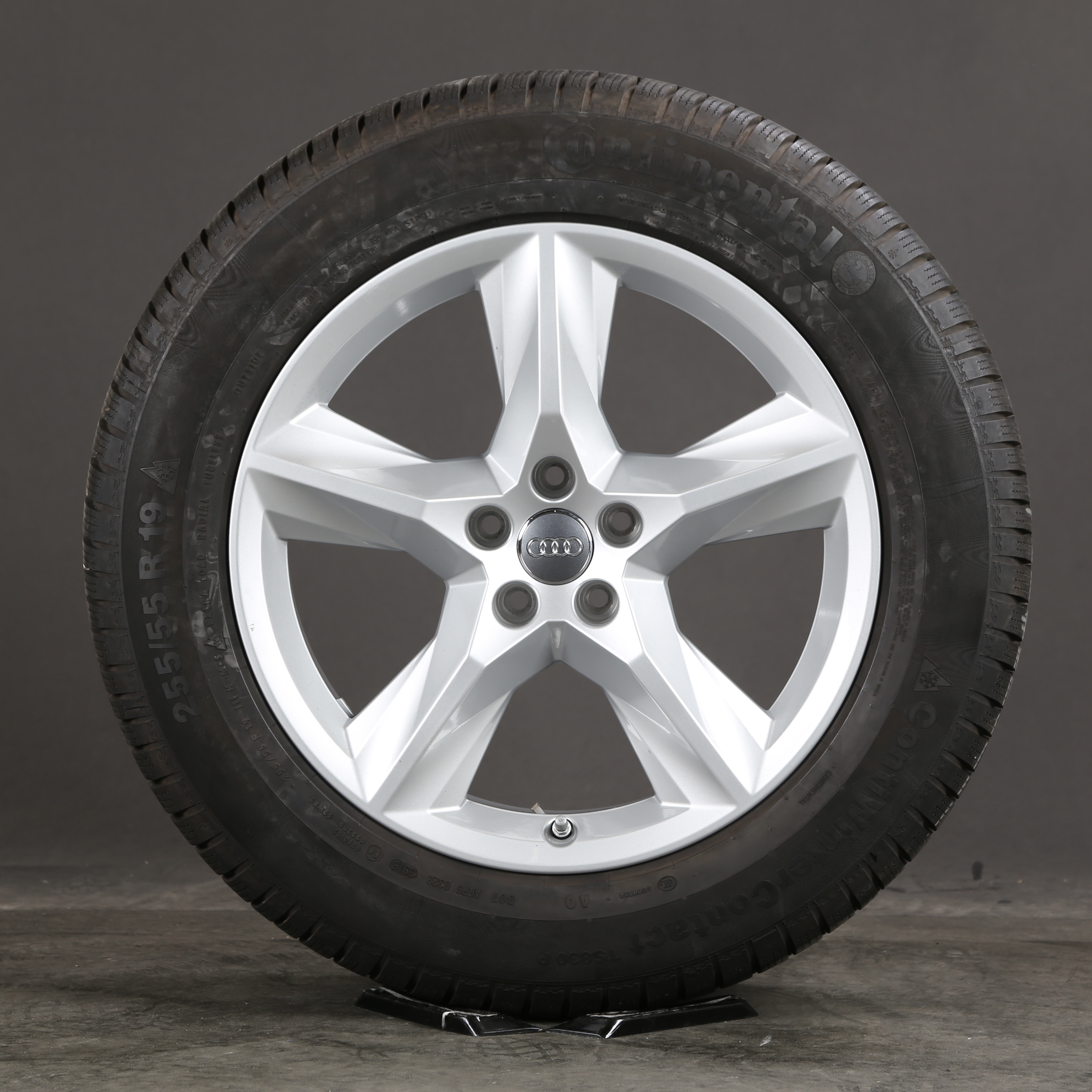 19 inch winter wheels original Audi Q7 SQ7 4M 4M0601025F winter tires