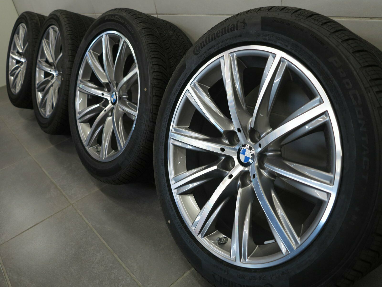 18 pouces roues toutes saisons d'origine BMW Série 5 G30 Styling 684 6874441 G31 (D147)