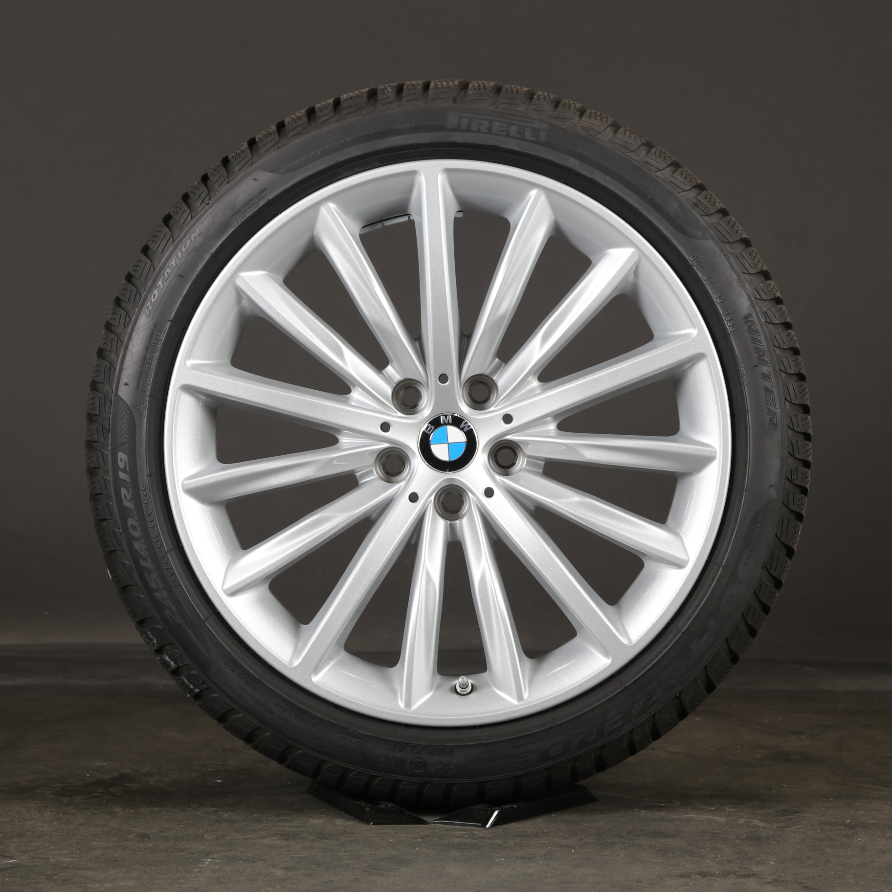 19 pouces roues d'hiver d'origine BMW Série 5 G30 G31 6863419 Jantes 633 Jantes en aluminium