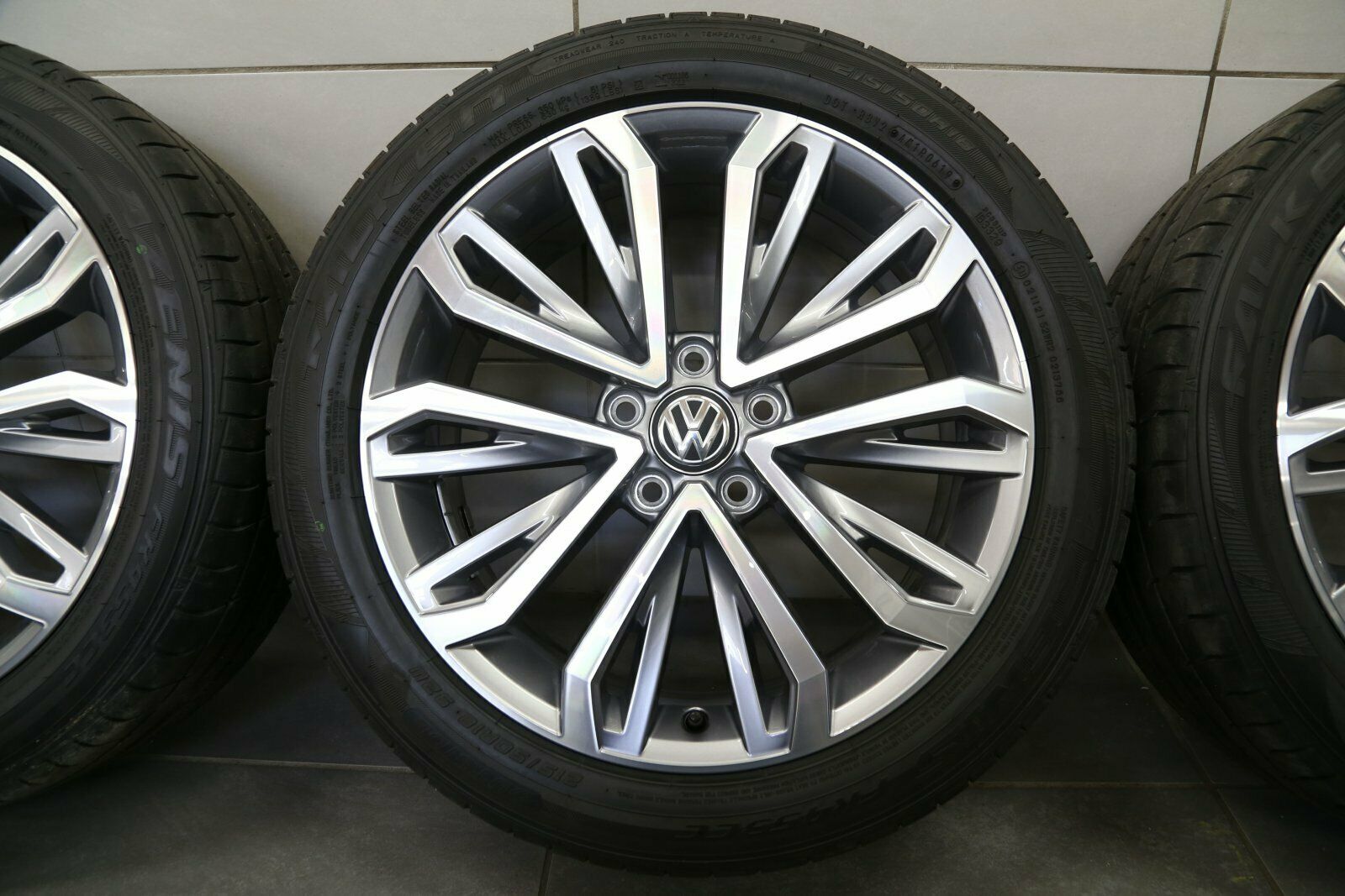 Original VW T-Roc A11 18 pouces roues d'été Montego Bay 2GA601025E Jantes