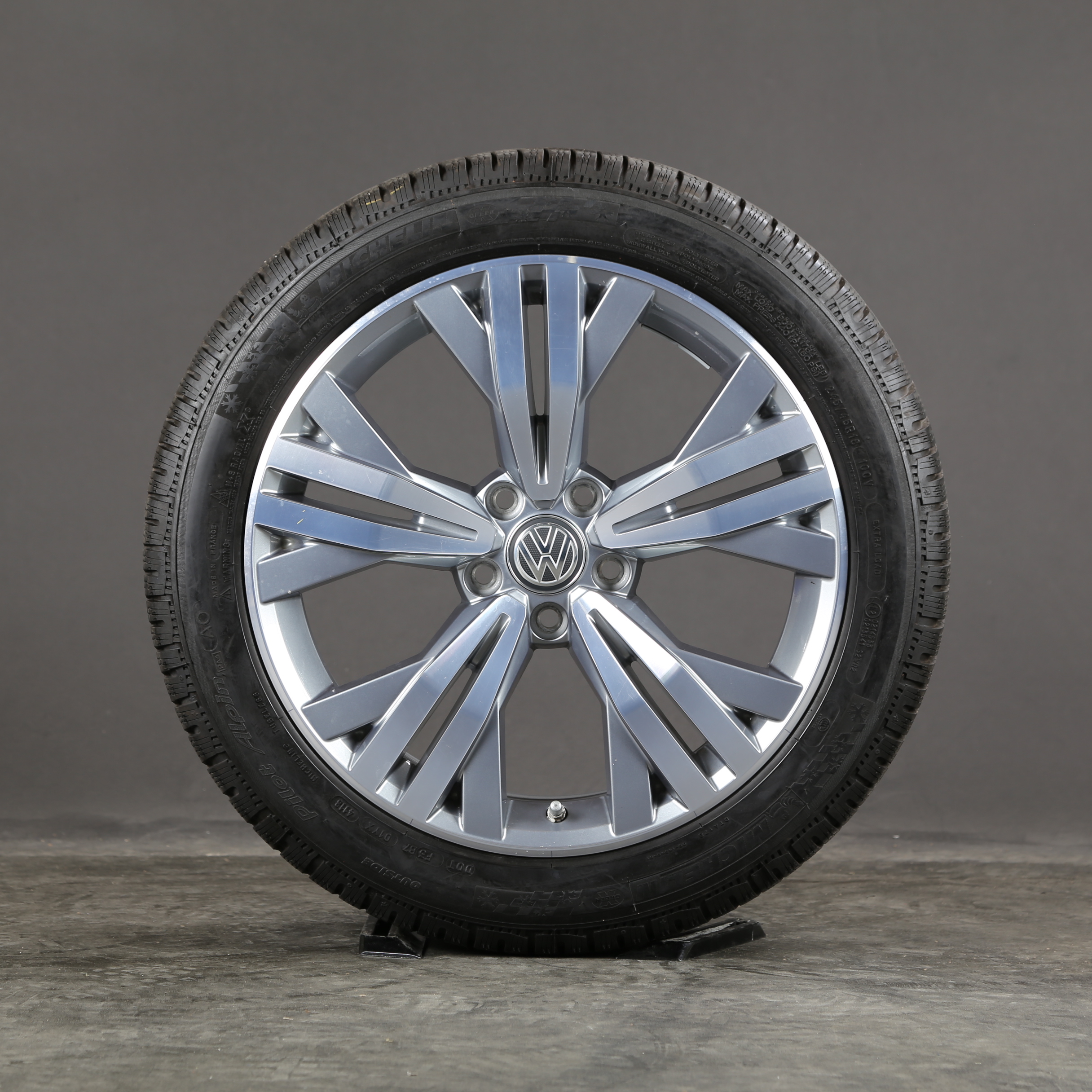 18 inch winter wheels original VW Passat Alltrack B8 Arteon Kalamata 3G0601025BK