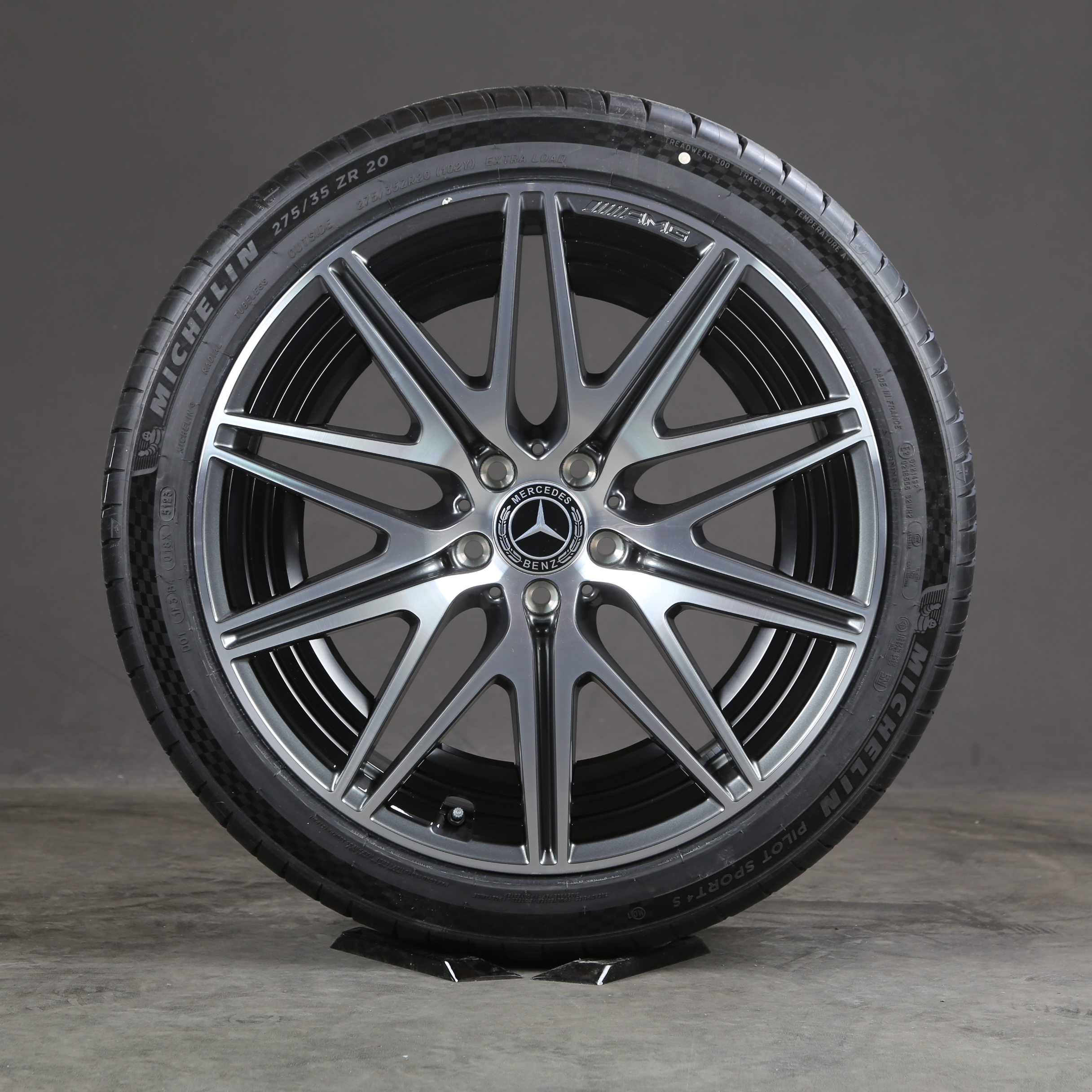 20 pouces roues d'été d'origine Mercedes AMG C63 S E Performance W206 A2064013000