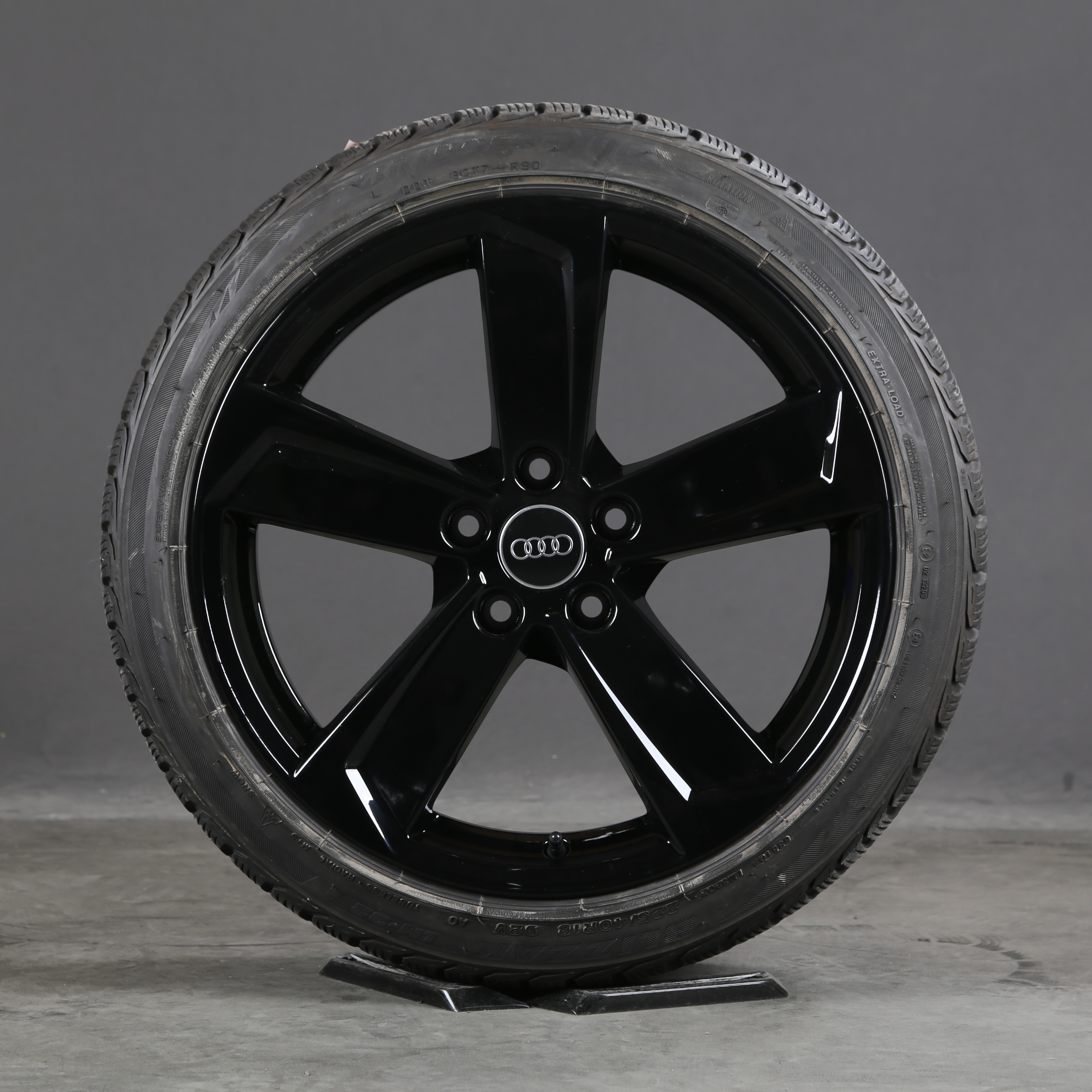 18 pouces roues d'hiver d'origine Audi A3 S3 8V 8V0601025DL S-Line pneus d'hiver