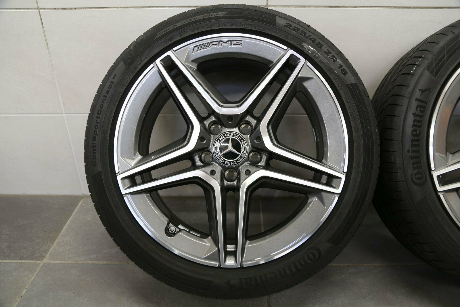18 pouces roues d'été originales Mercedes Classe C C43 C450 AMG W205 A2054019900