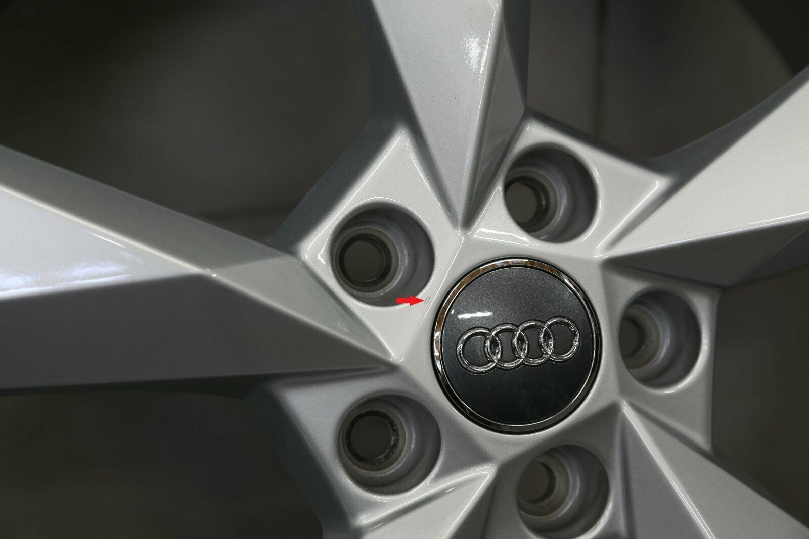 19 pouces roues d'hiver d'origine Audi Q3 F3B Sportback F3N 83A601025N Jantes en aluminium