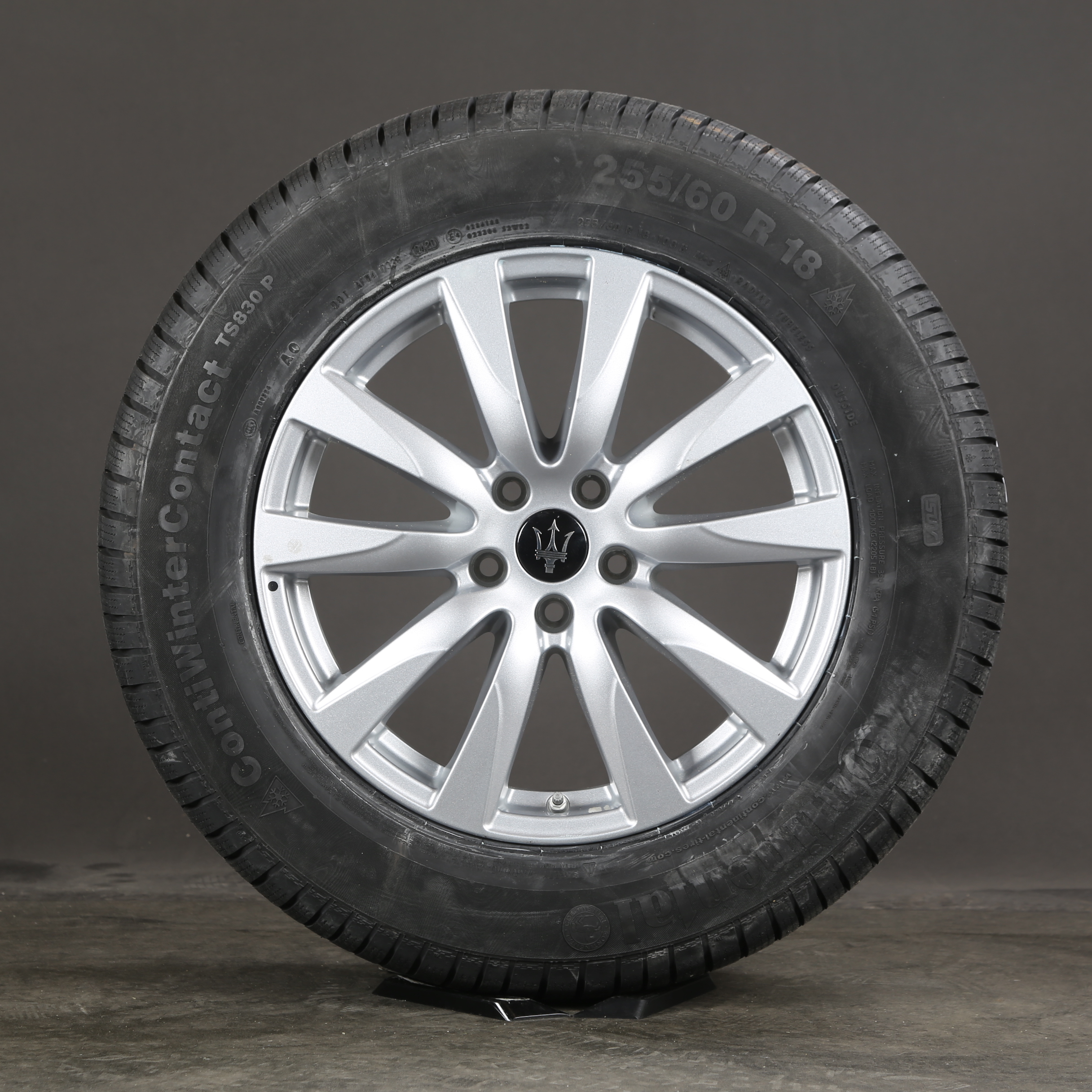 18 pouces roues d'hiver d'origine Maserati Levante 670040262 Pneus d'hiver