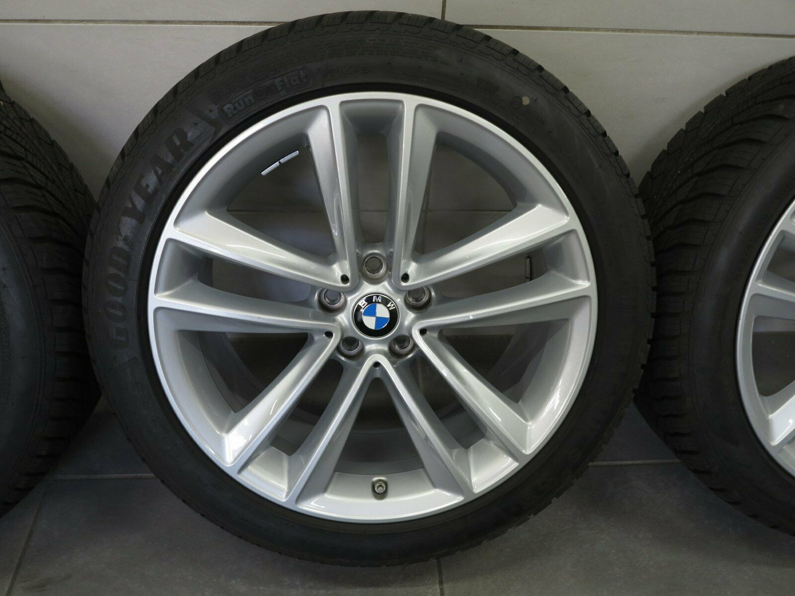 19 inch BMW winterwielen origineel 7 serie G11 G12 6 serie GT G32 630 6883159 velgen