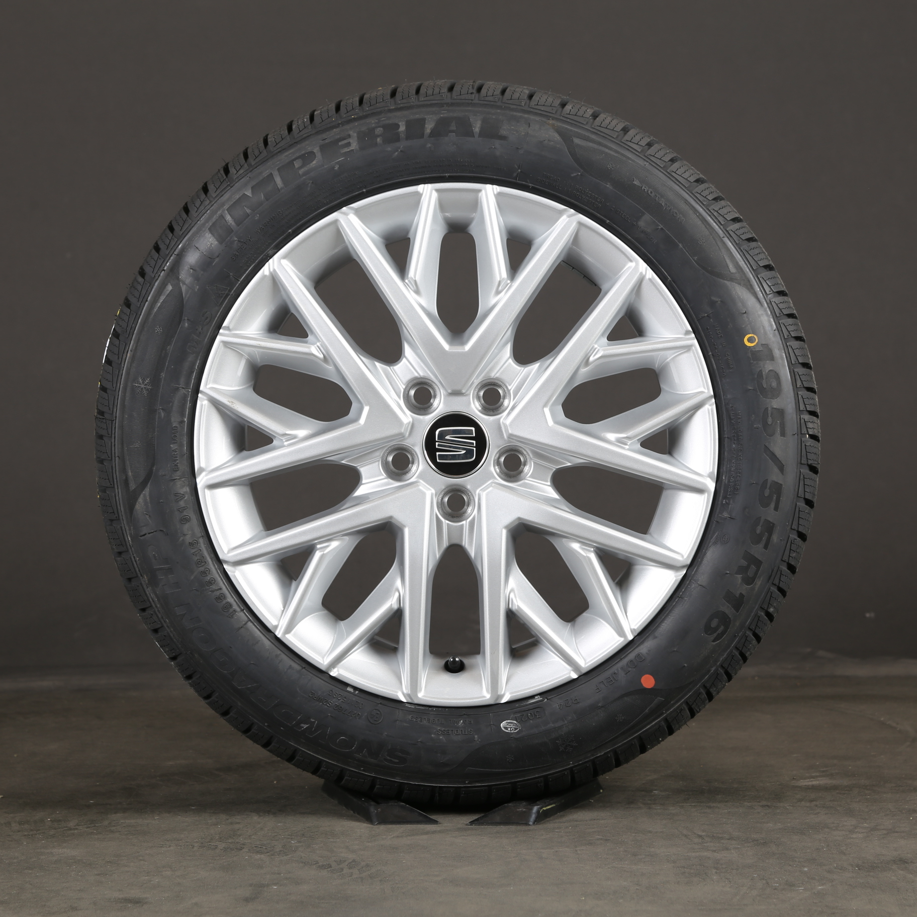 16 inch winter wheels original Seat Ibiza KJ 6F0601025M winter tires wheel set